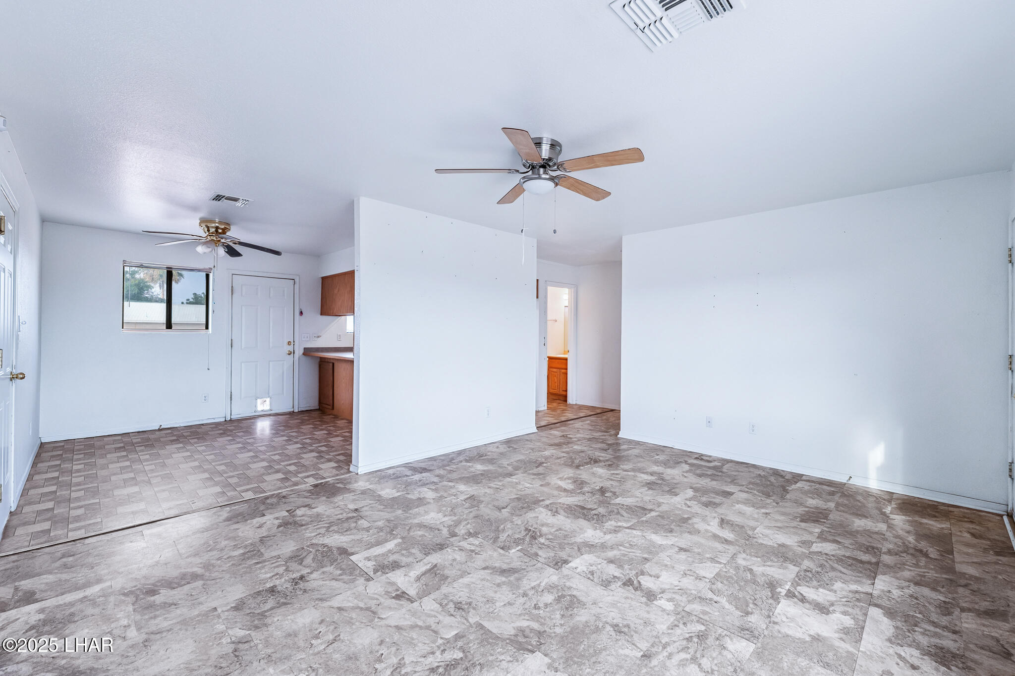 6614 Brook Dr