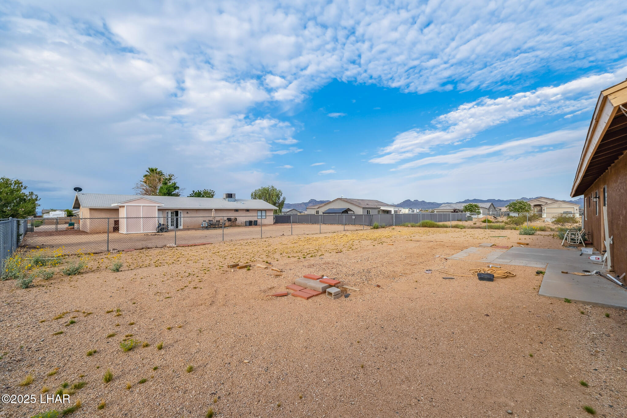 6614 Brook Dr