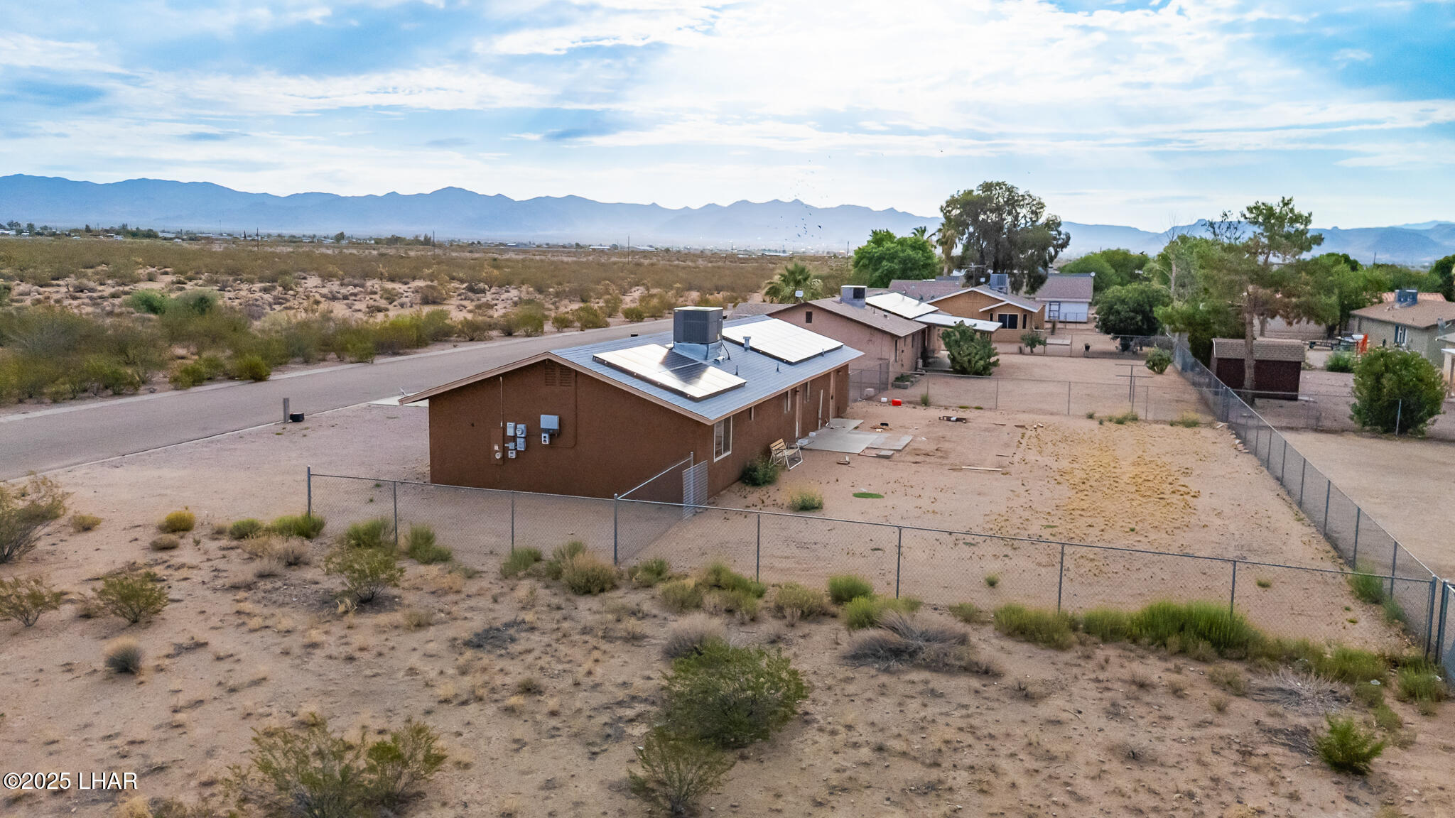 6614 Brook Dr