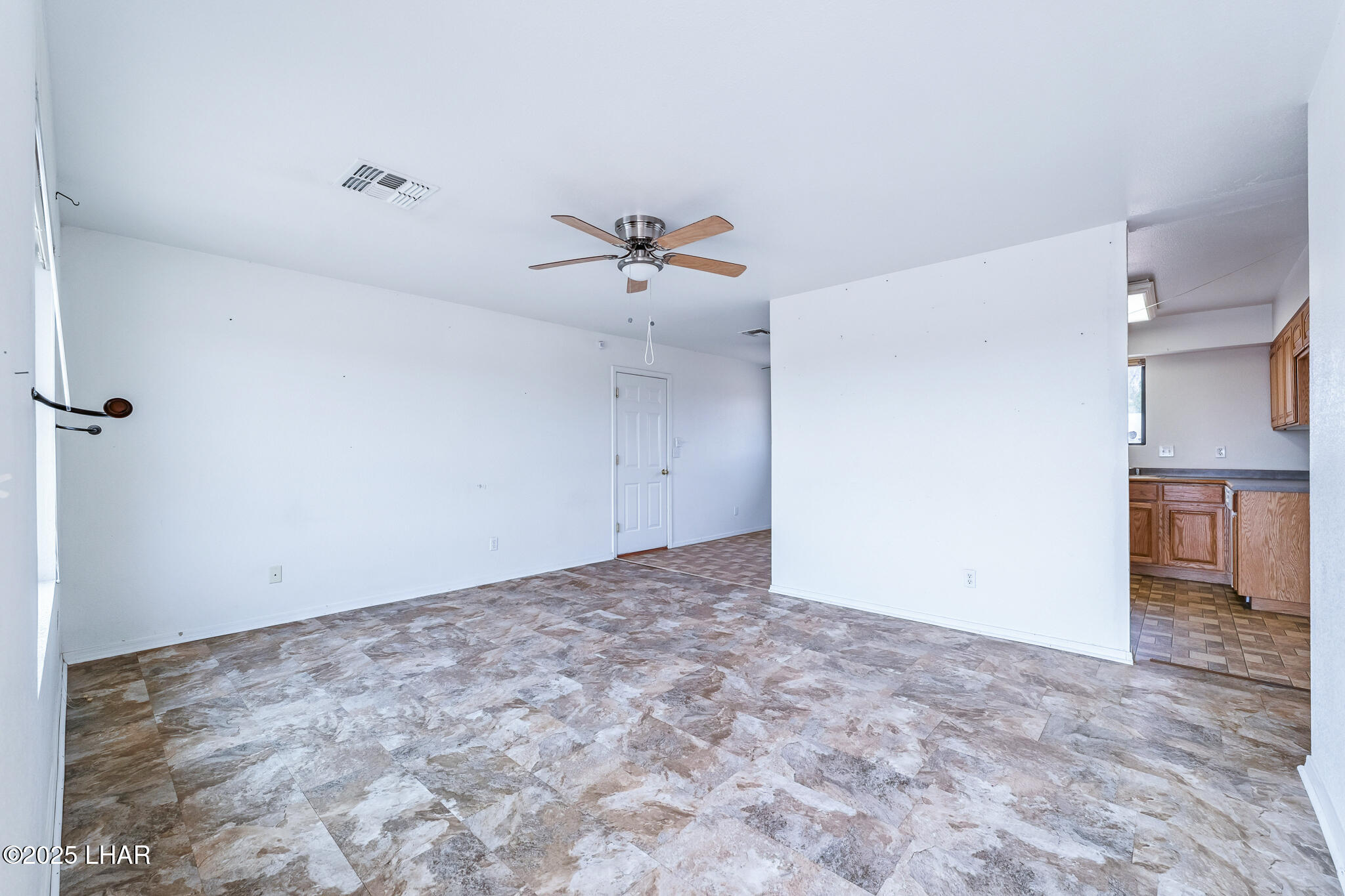 6614 Brook Dr