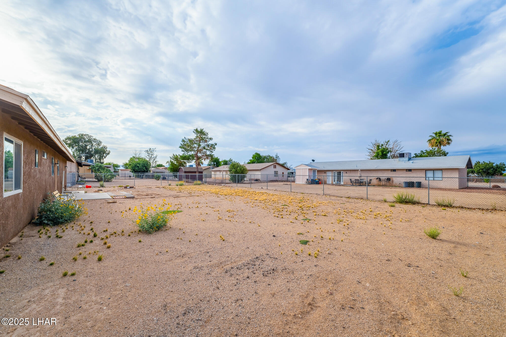 6614 Brook Dr