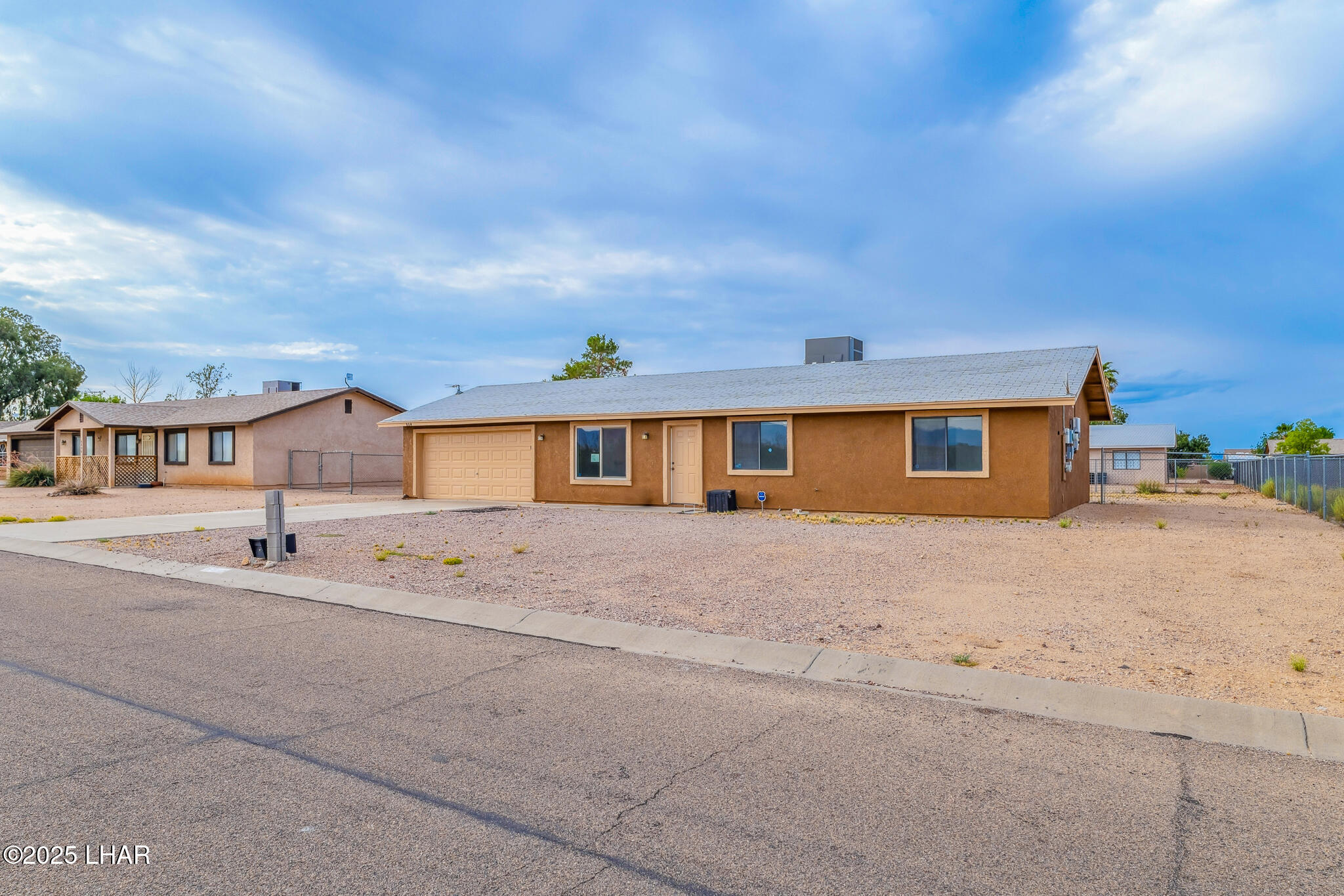 6614 Brook Dr