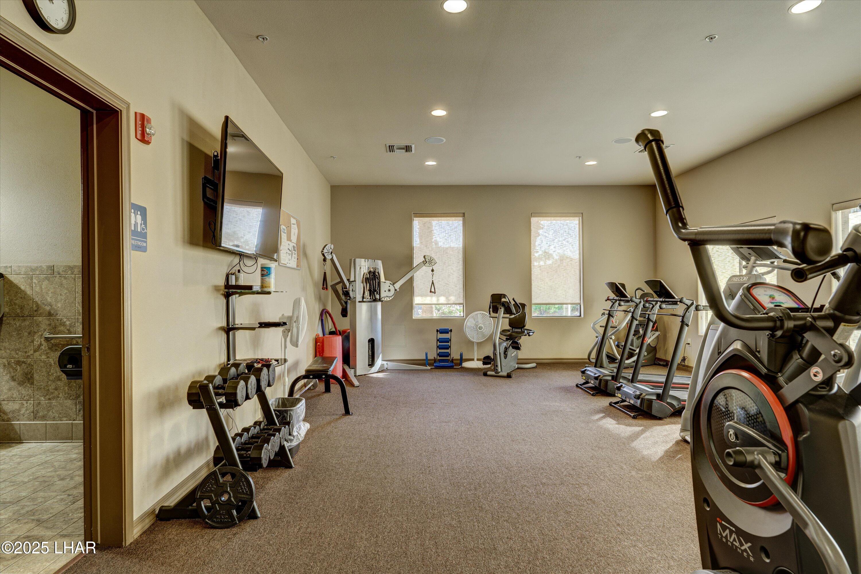 1905 Victoria Farms #117 Rd