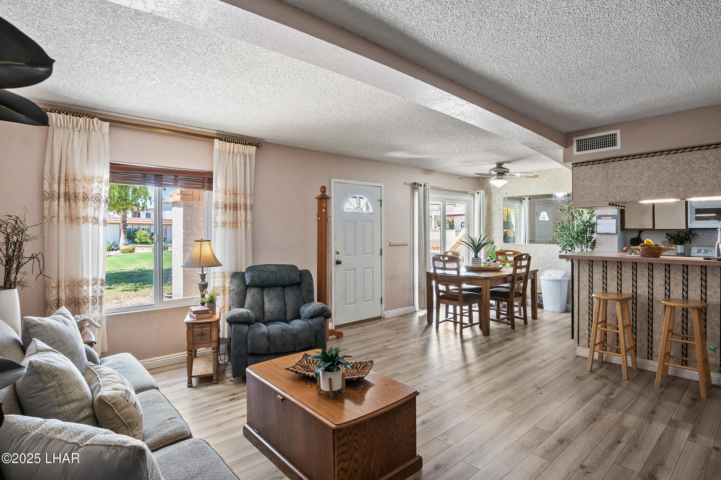 1830 Montana Vista, C