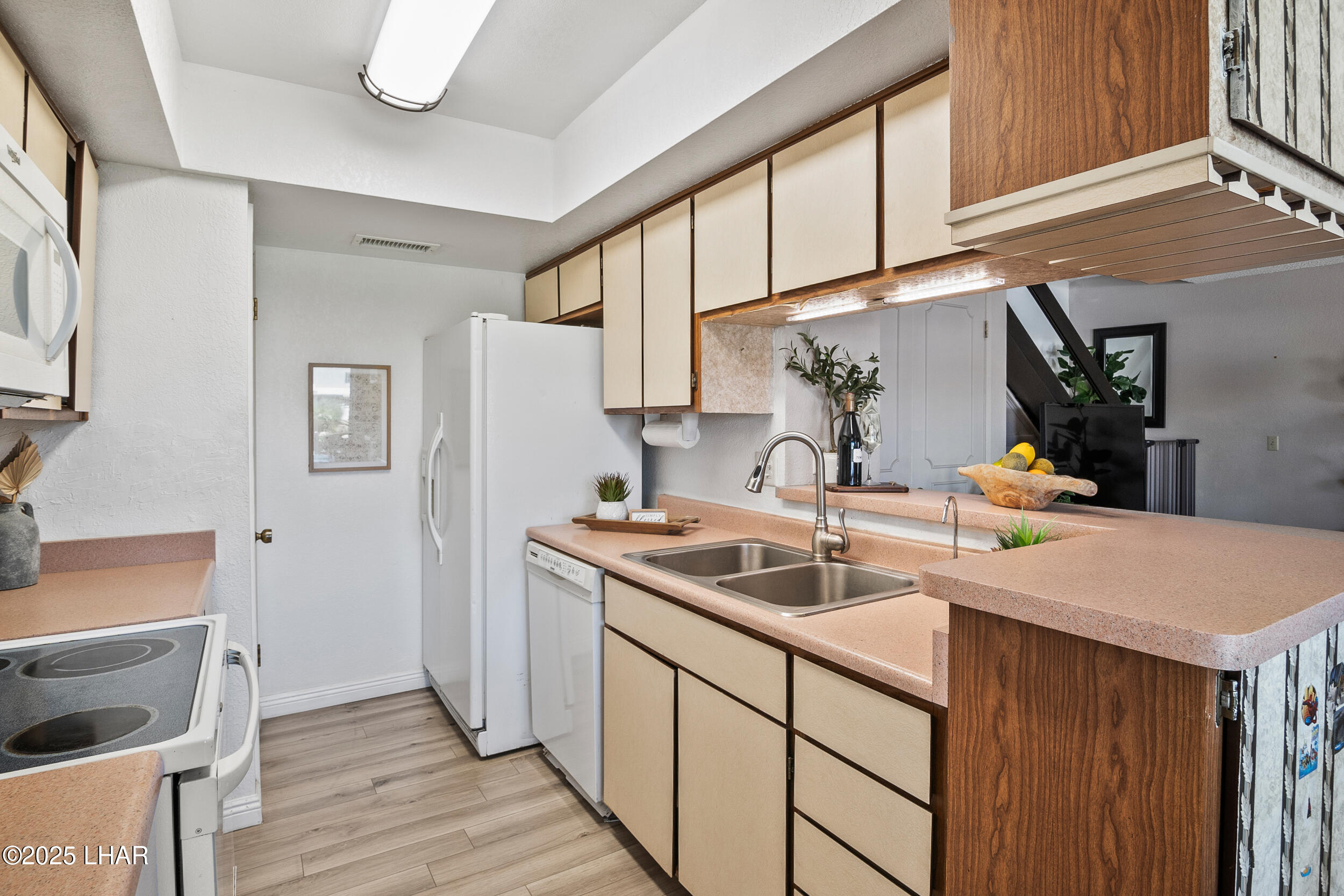 1830 Montana Vista, C