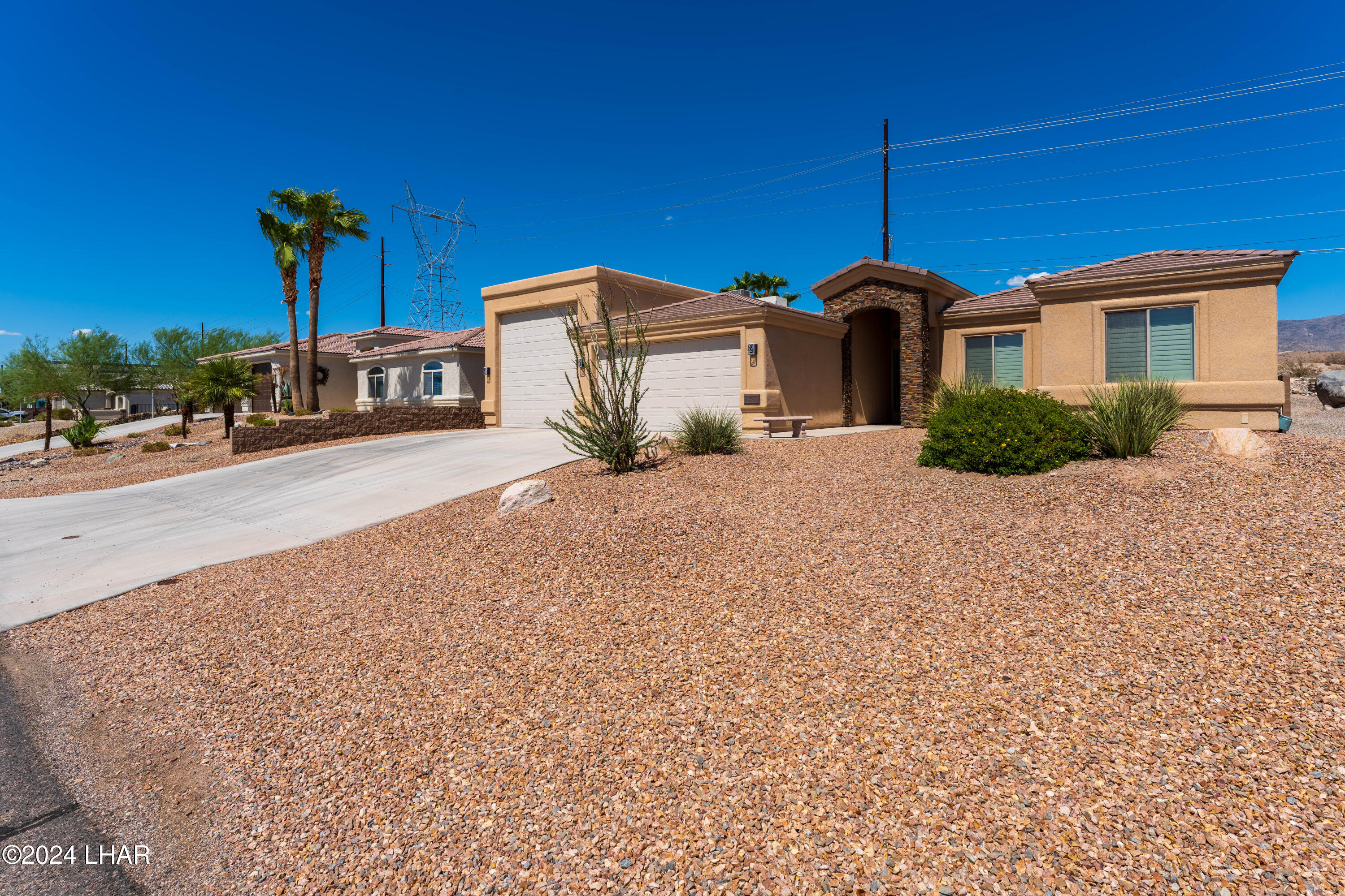 1360 Milan Dr