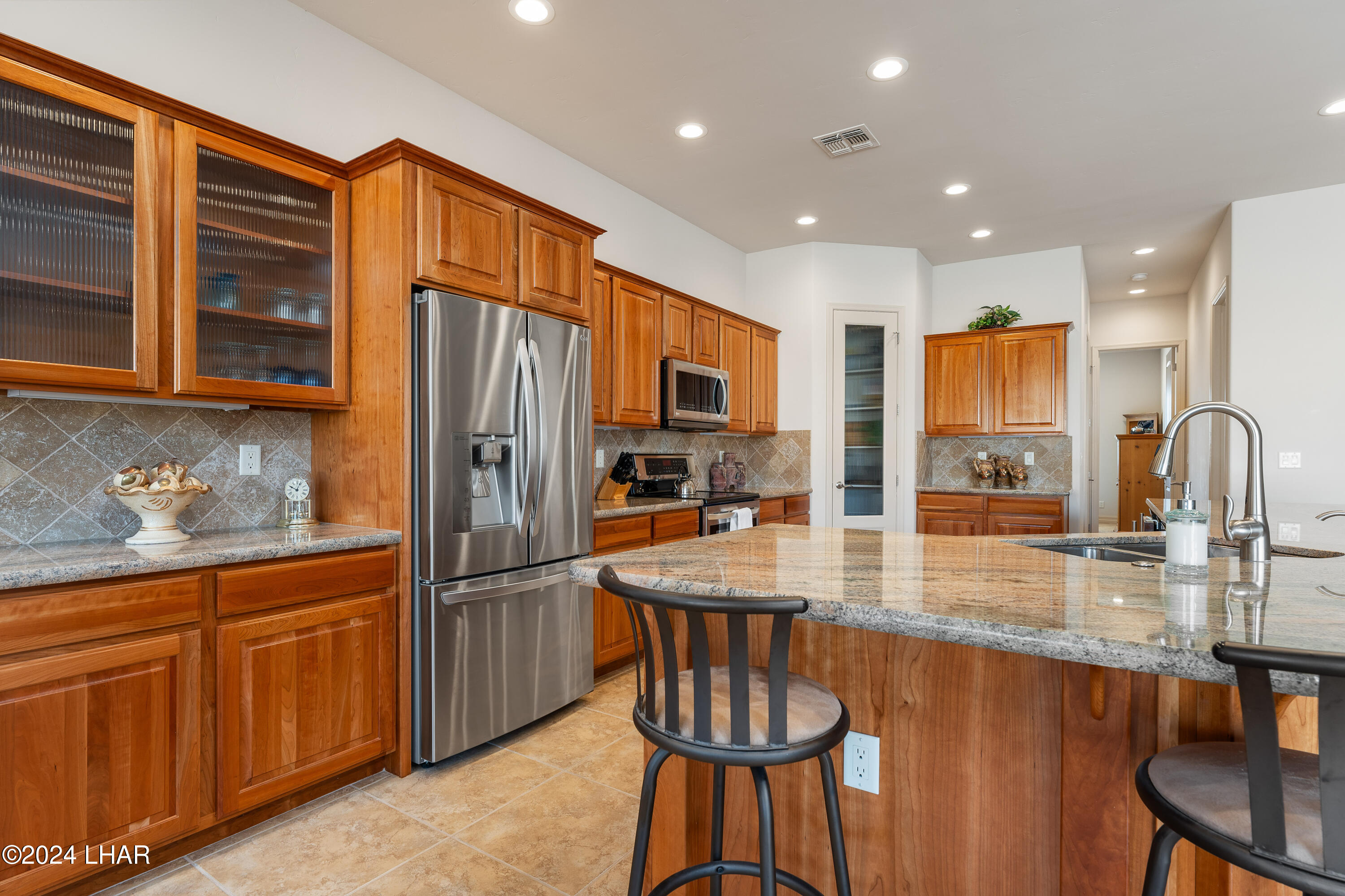 1360 Milan Dr