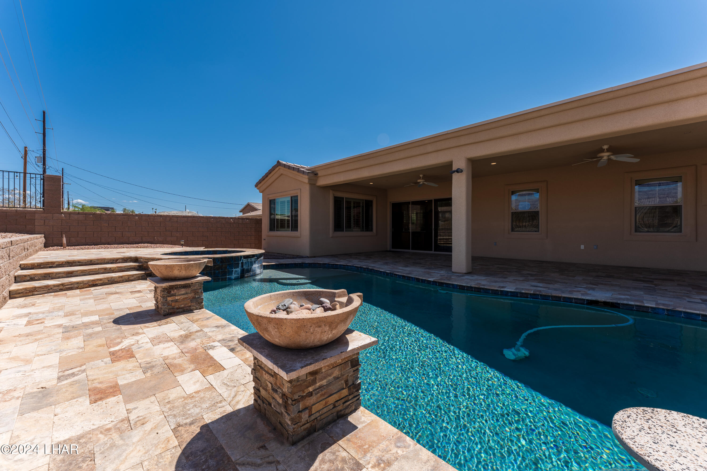 1360 Milan Dr