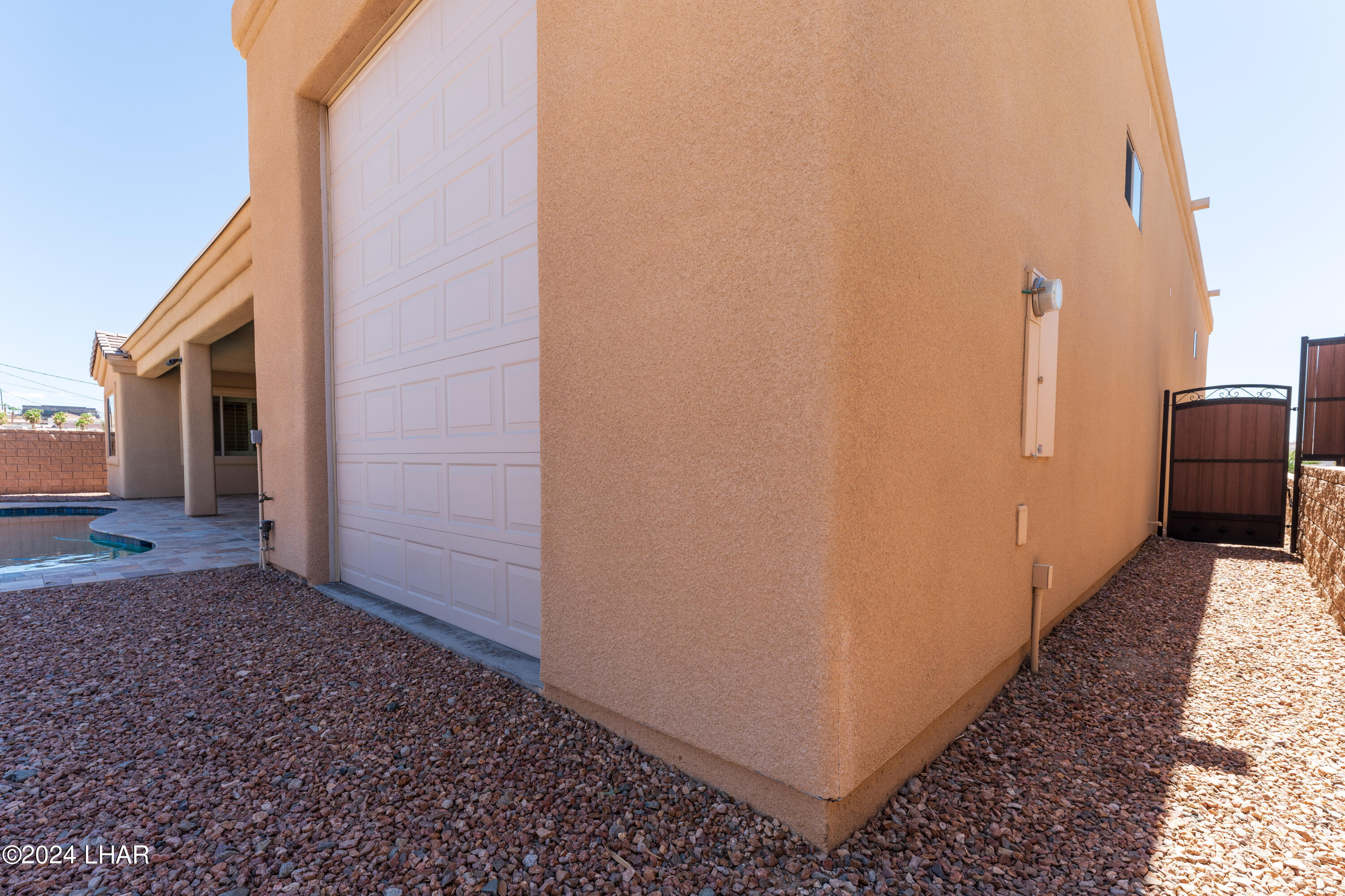 1360 Milan Dr