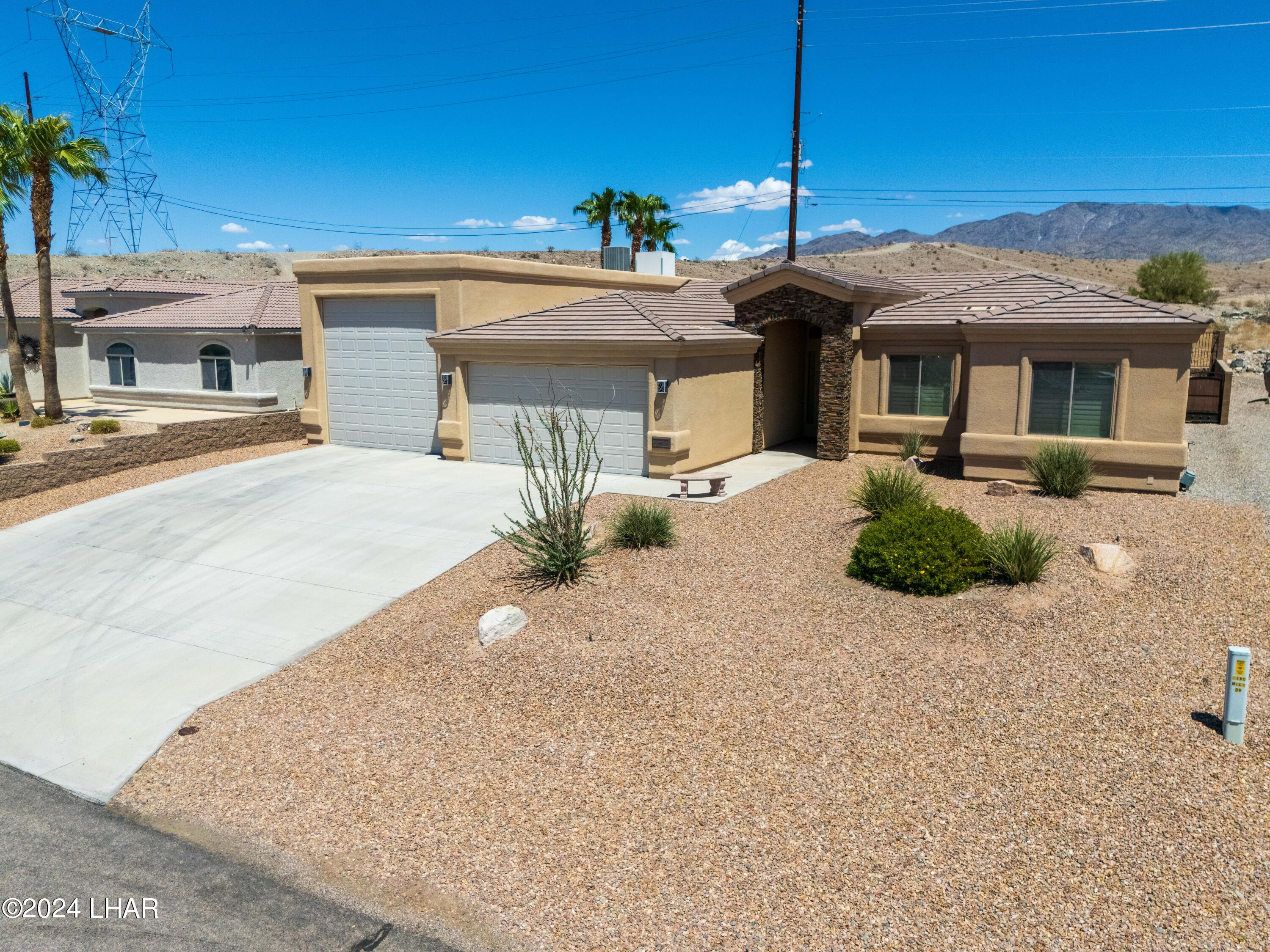 1360 Milan Dr