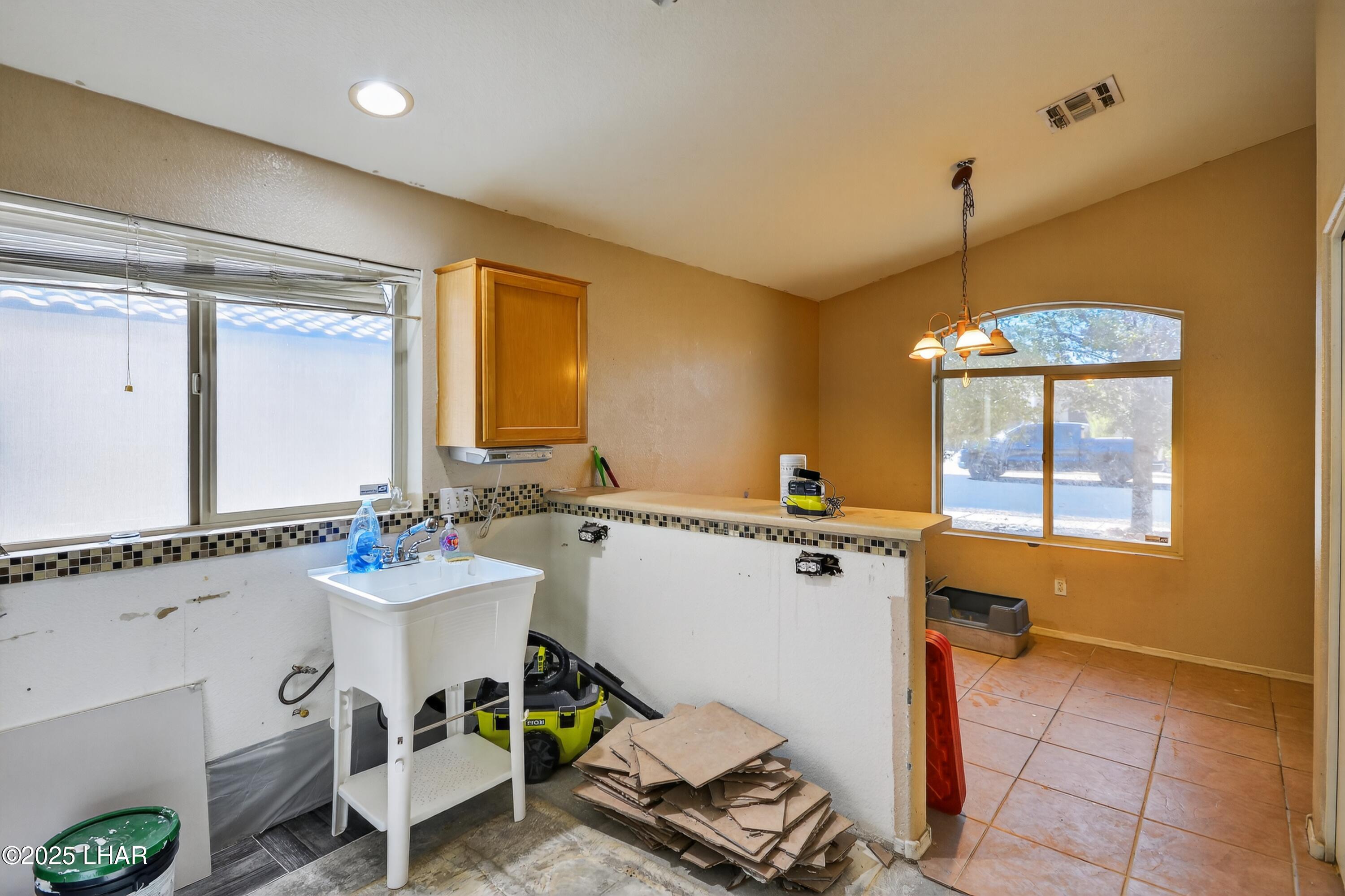 7898 W Sacramento Hill Dr