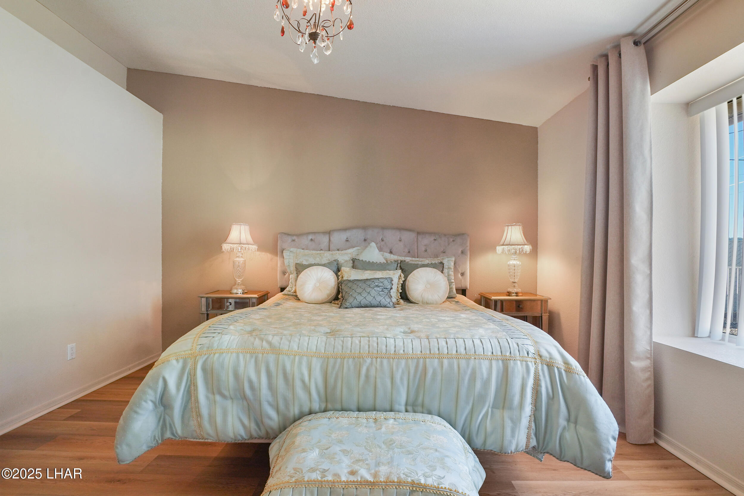 1701 Mcculloch Blvd S