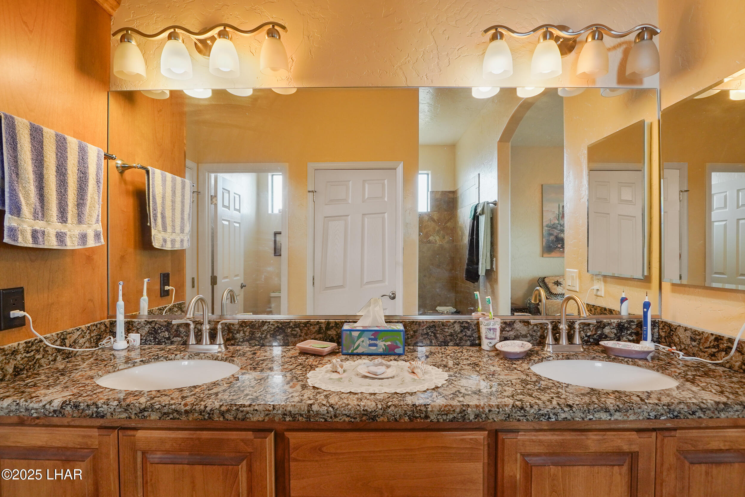 2661 Steamship Dr, Bullhead City