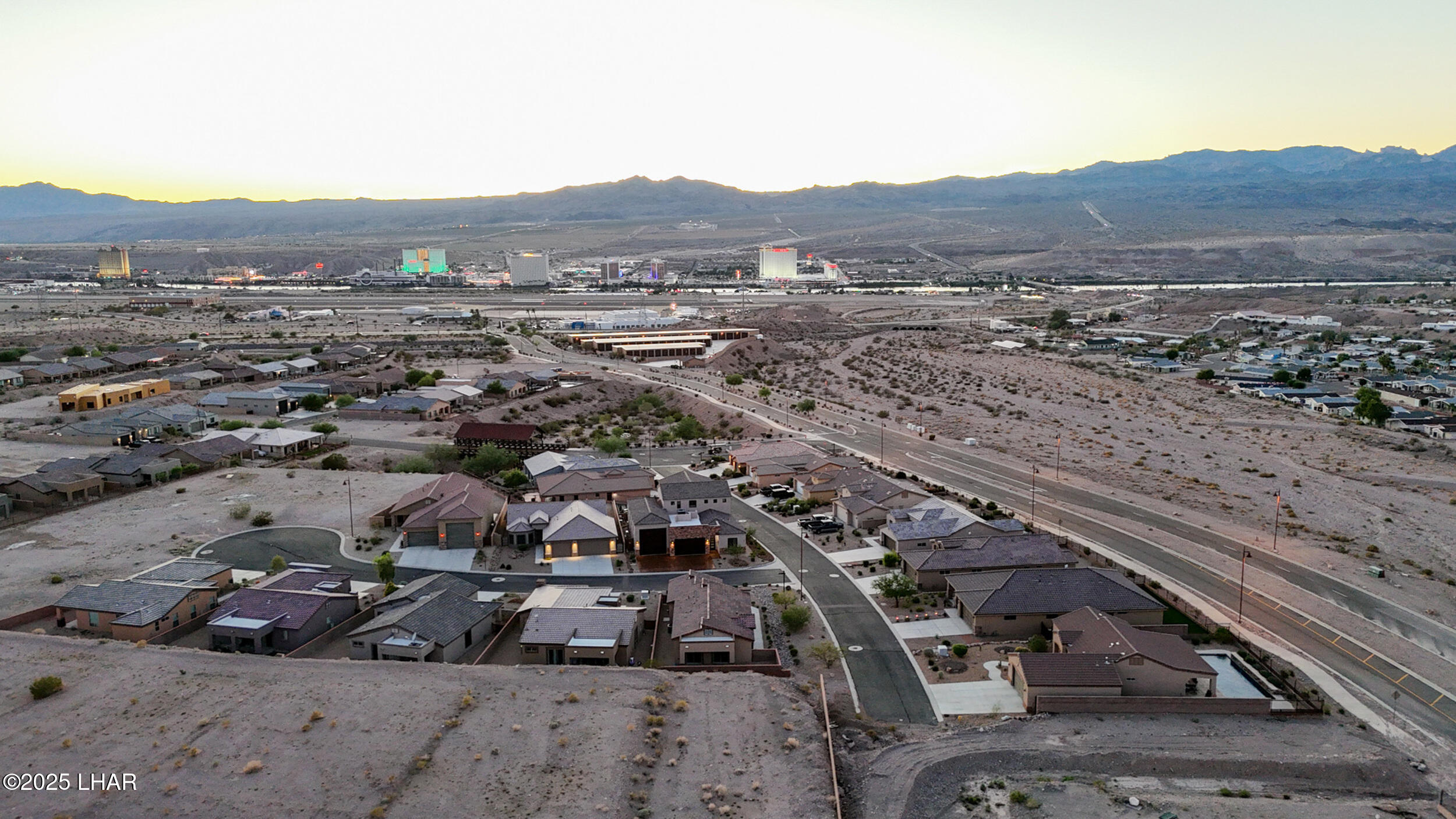 2661 Steamship Dr, Bullhead City