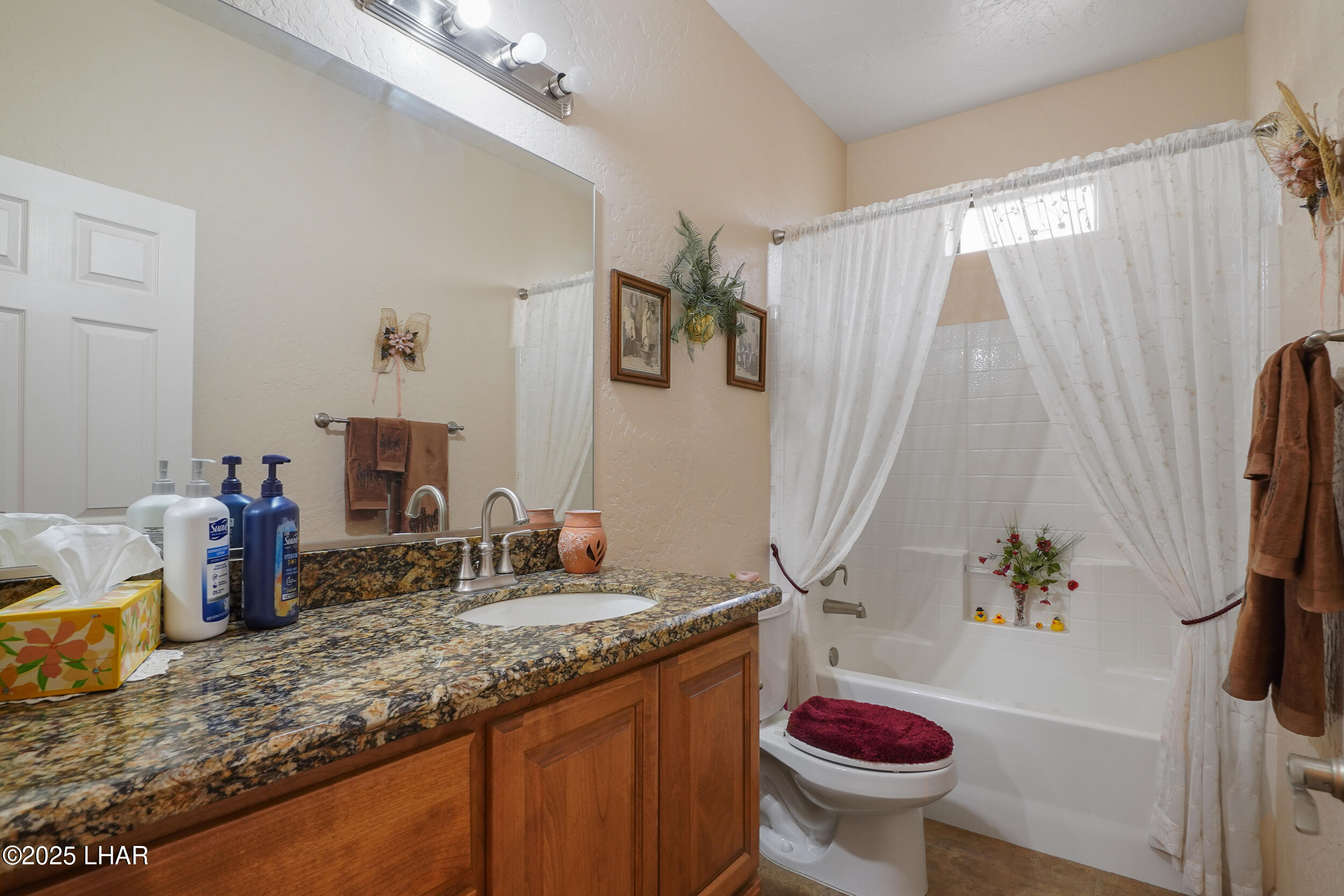 2661 Steamship Dr, Bullhead City