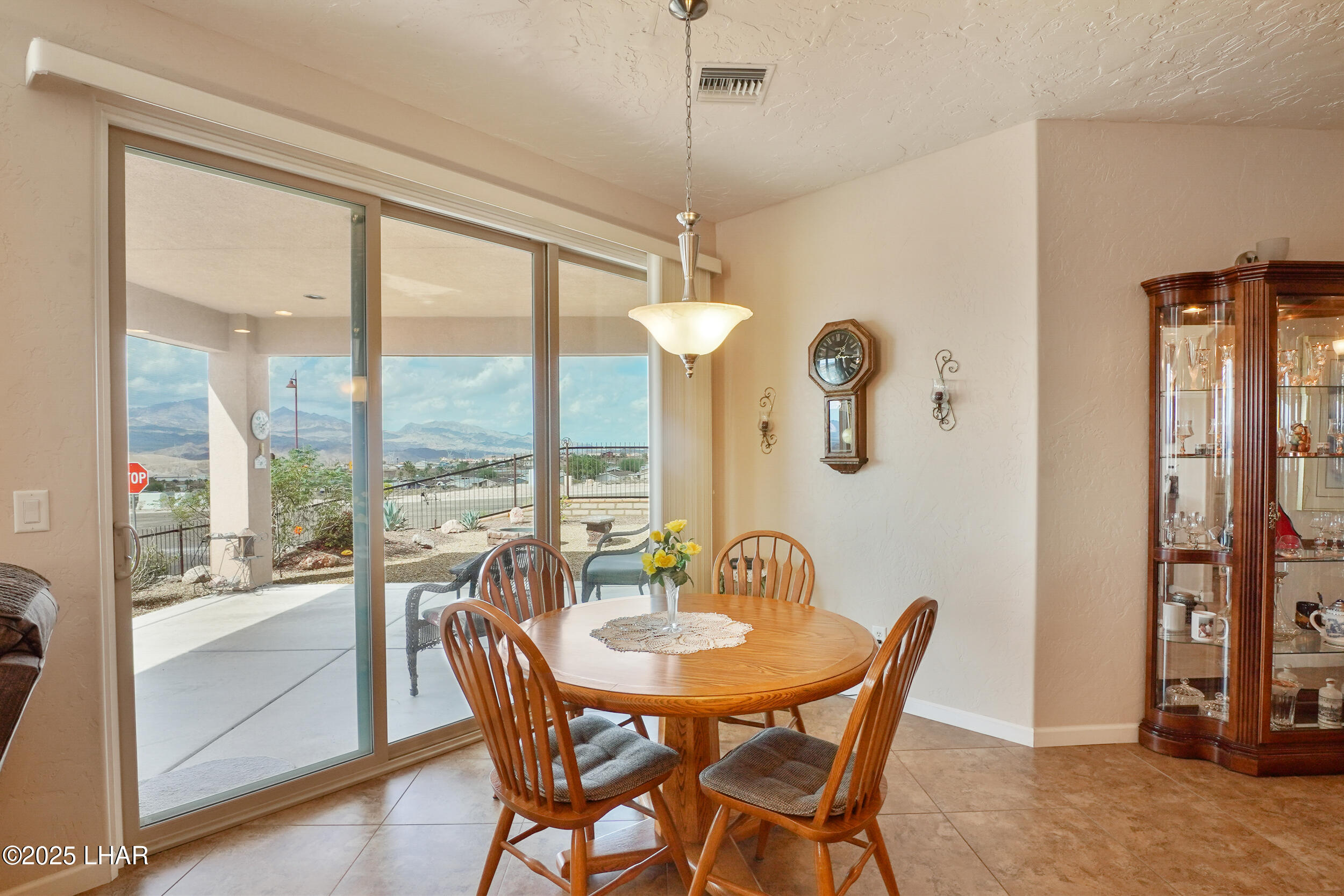 2661 Steamship Dr, Bullhead City