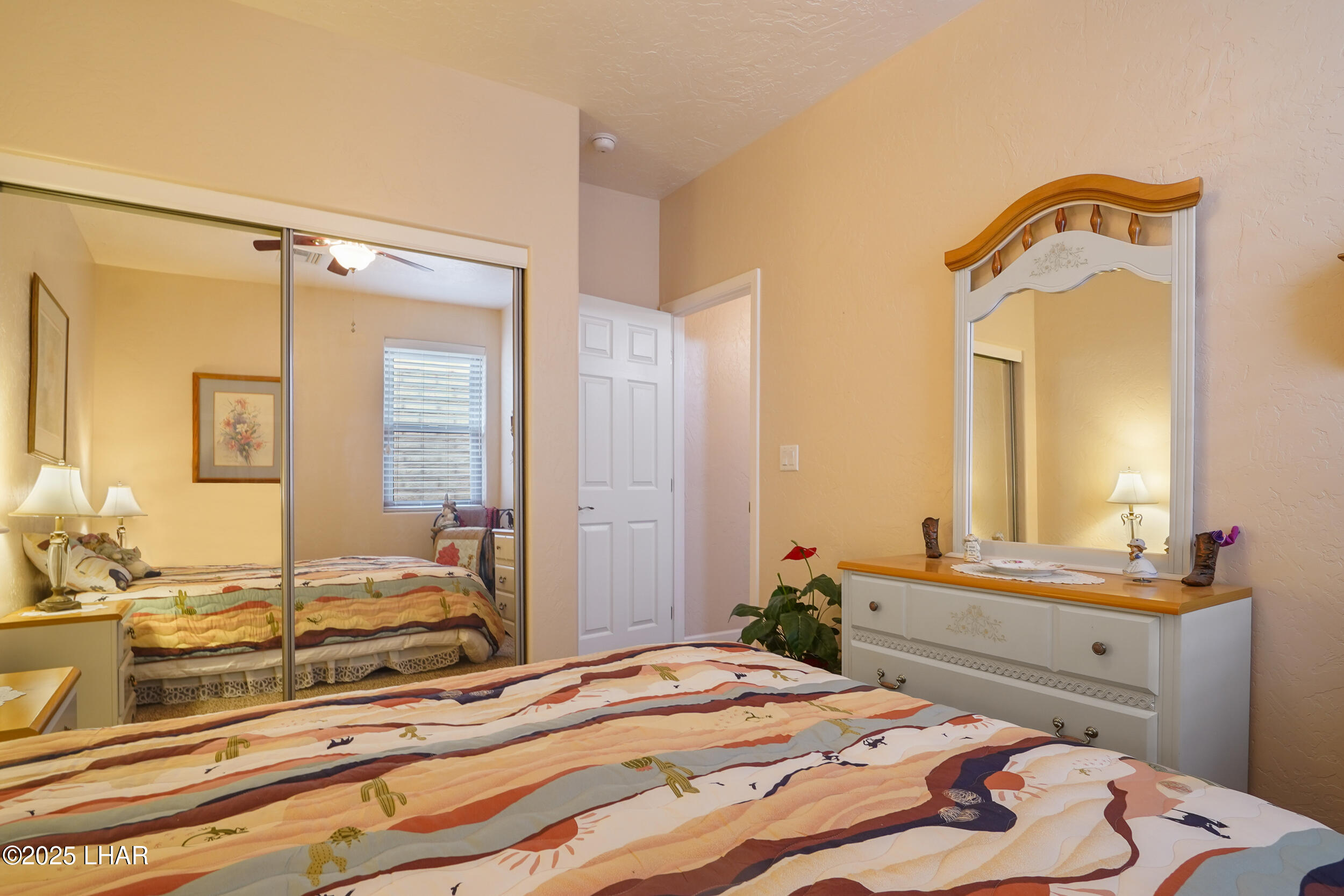 2661 Steamship Dr, Bullhead City