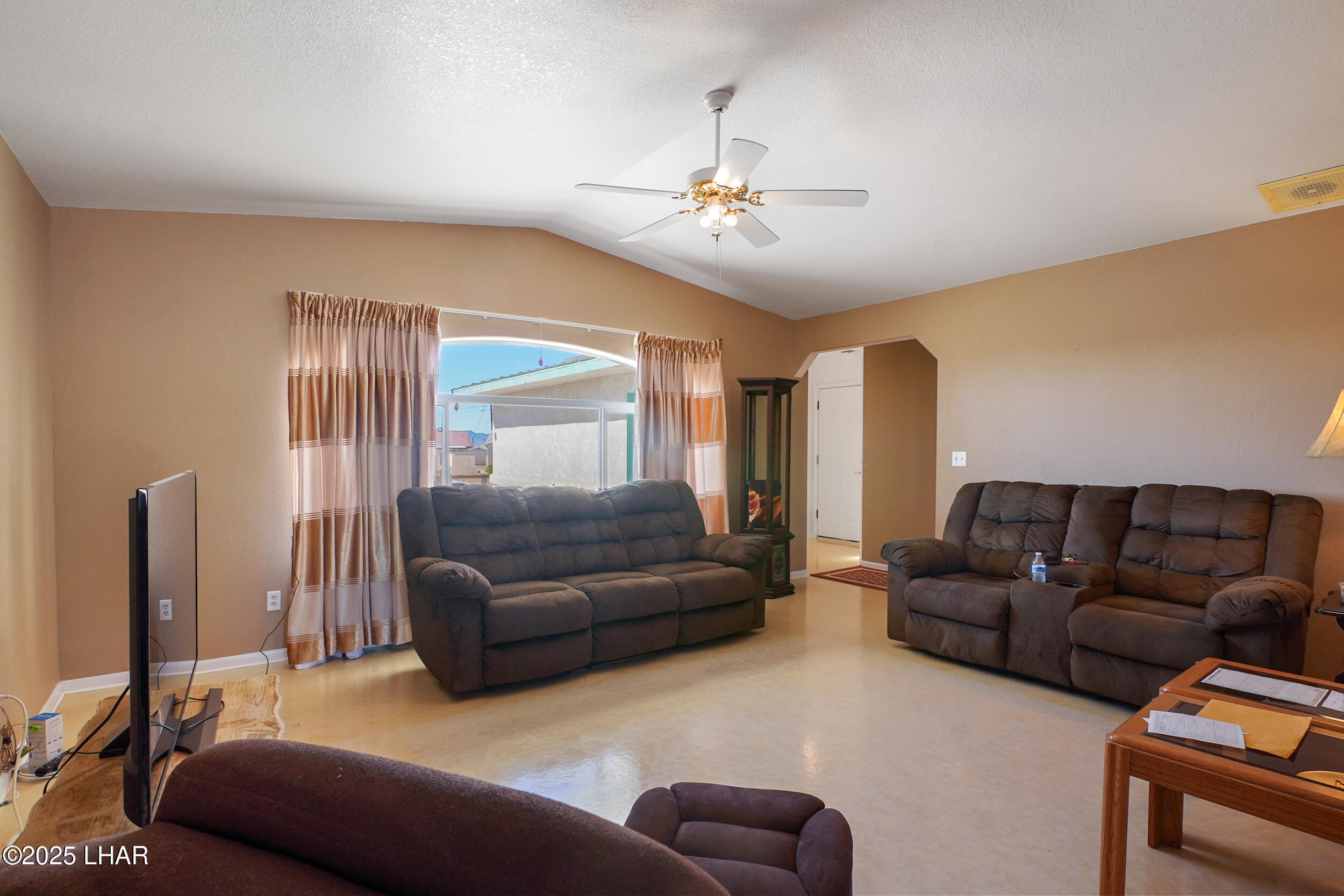 114 El Dorado Ave S, Lake Havasu City