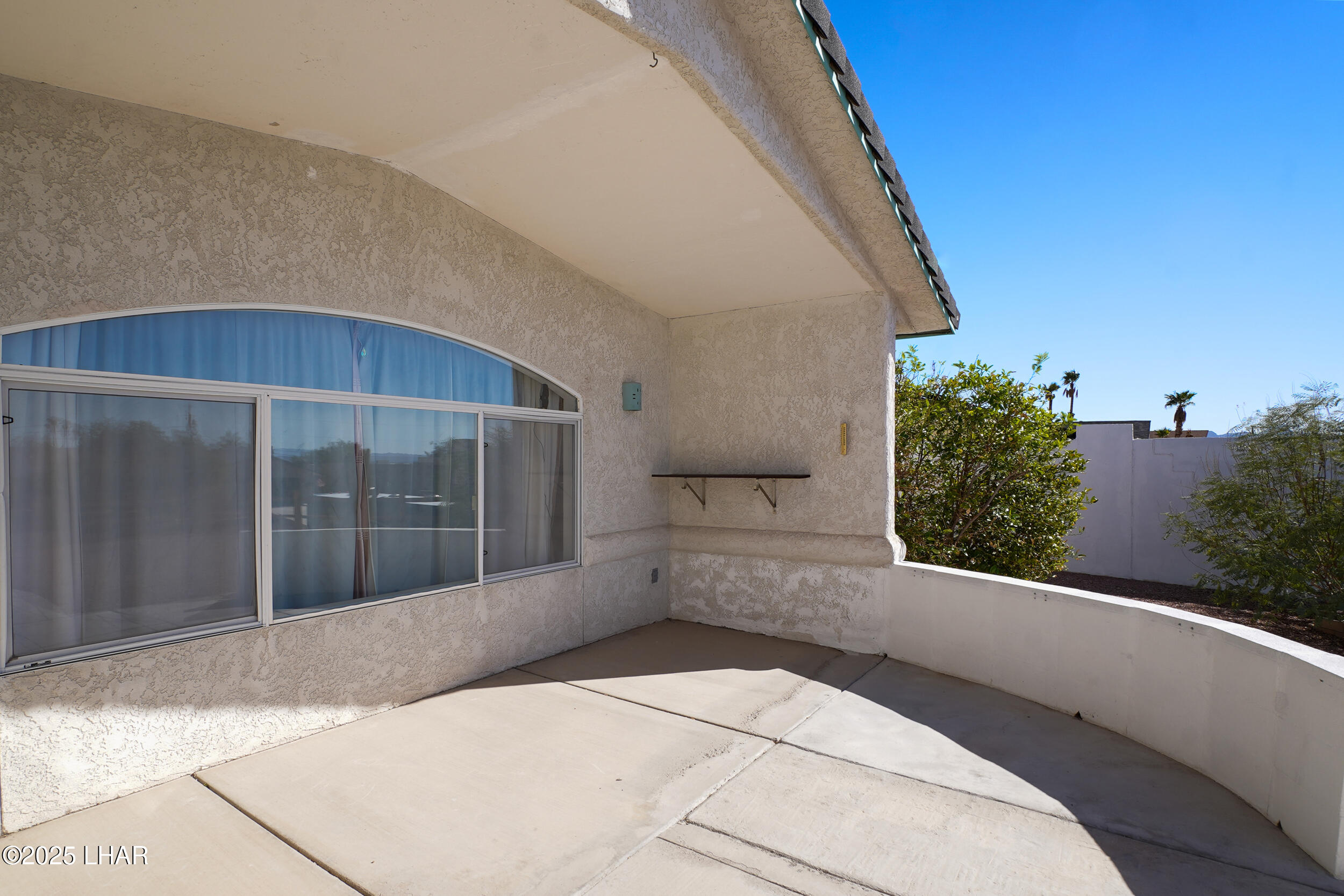 114 El Dorado Ave S, Lake Havasu City