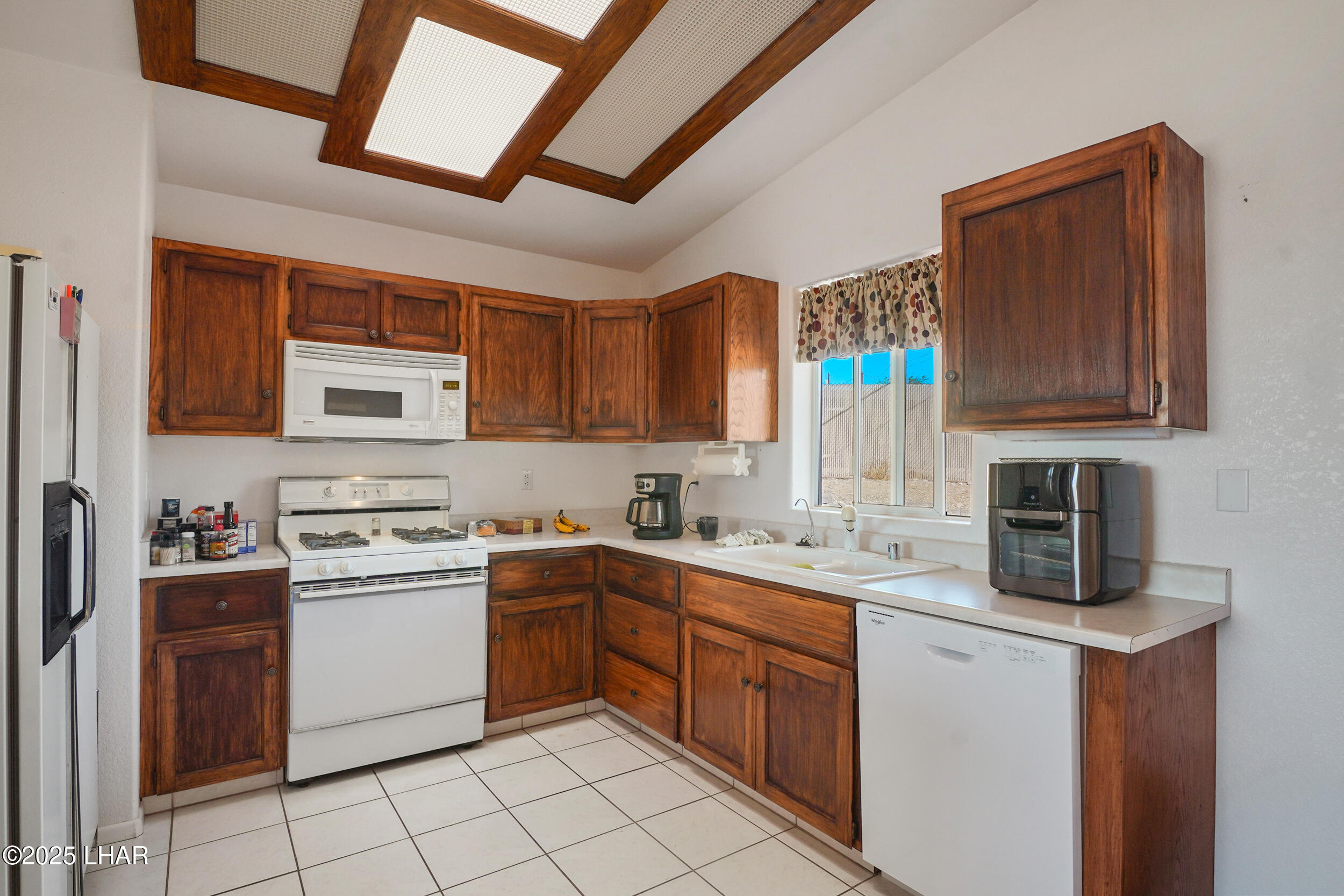 114 El Dorado Ave S, Lake Havasu City