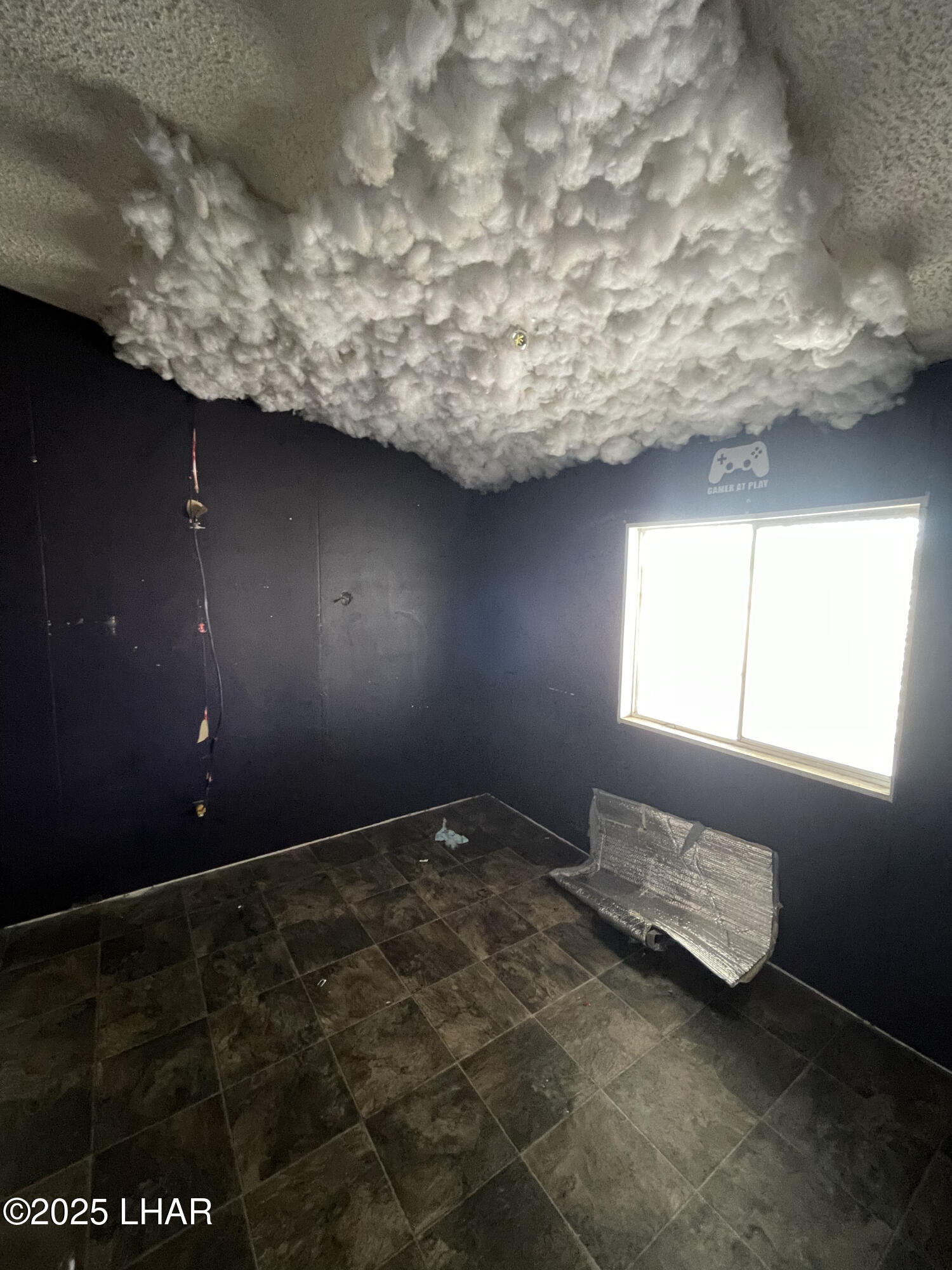 865 W Mountain View Ln