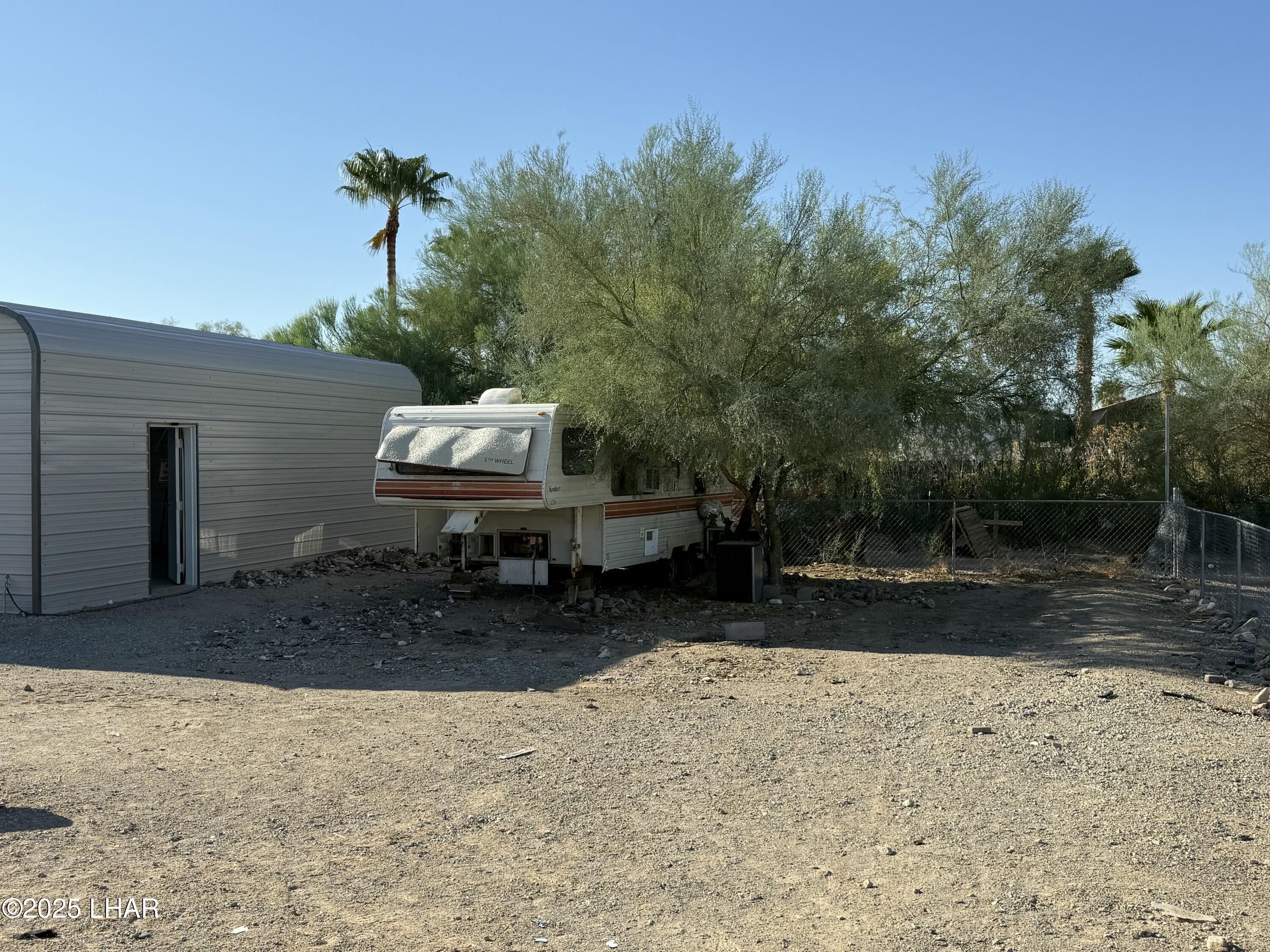 865 W Mountain View Ln