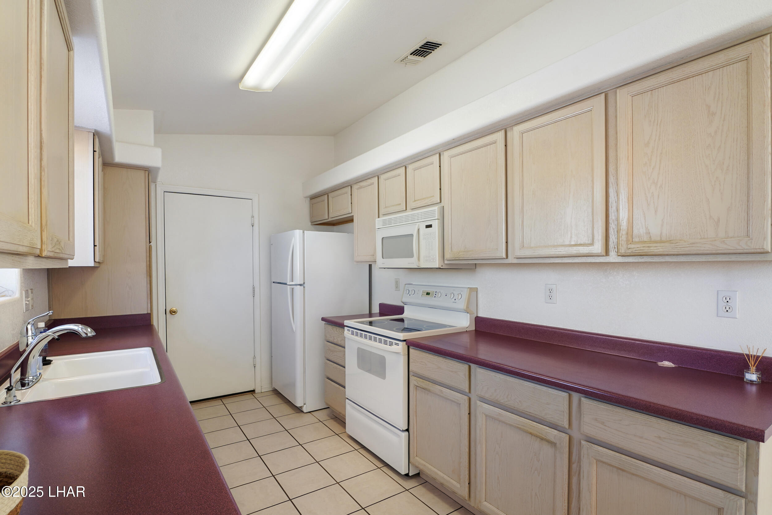 3270 Mcculloch Blvd N