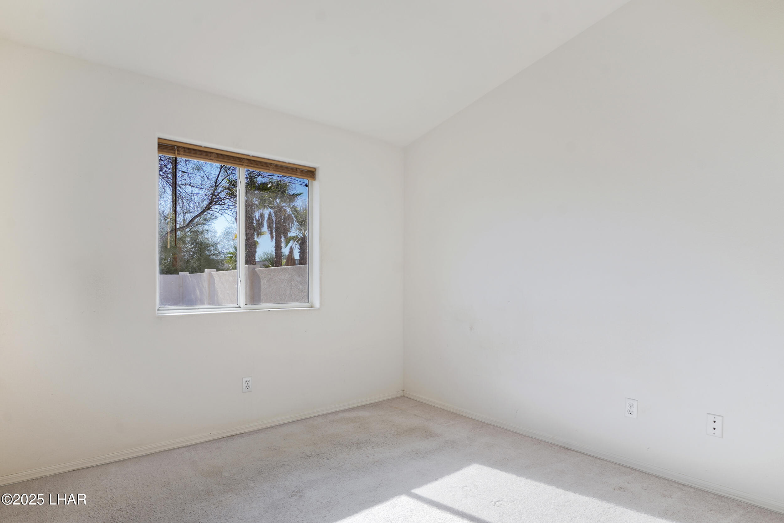 3270 Mcculloch Blvd N