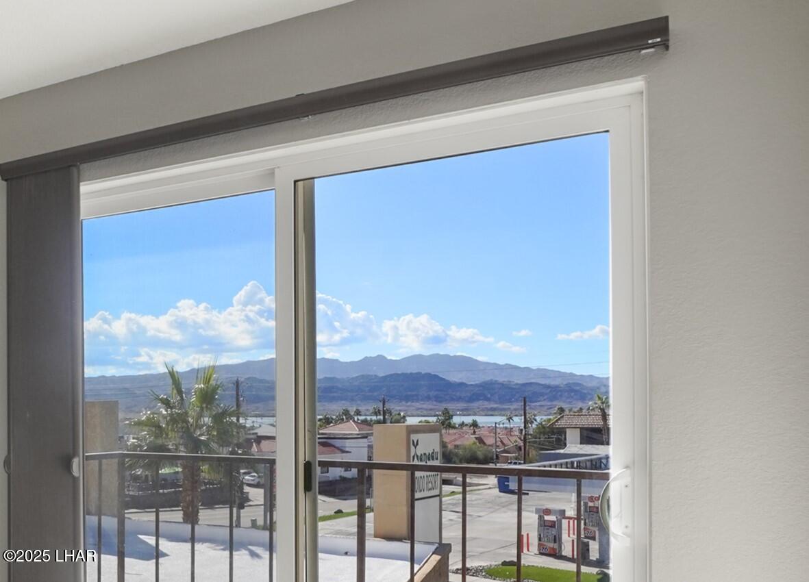 276 Lake Havasu Ave S C31