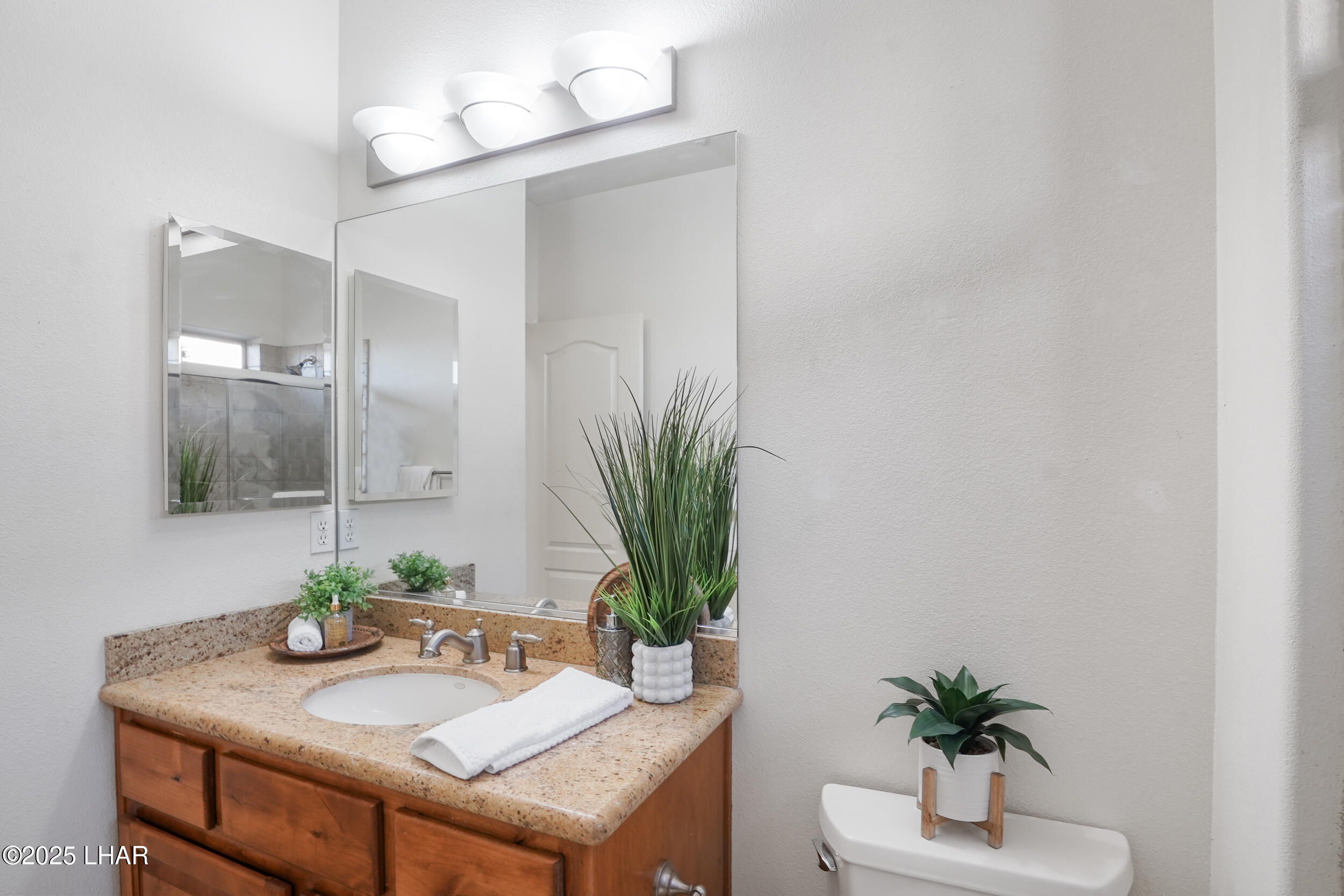 1795 Kirk Dr 101/102