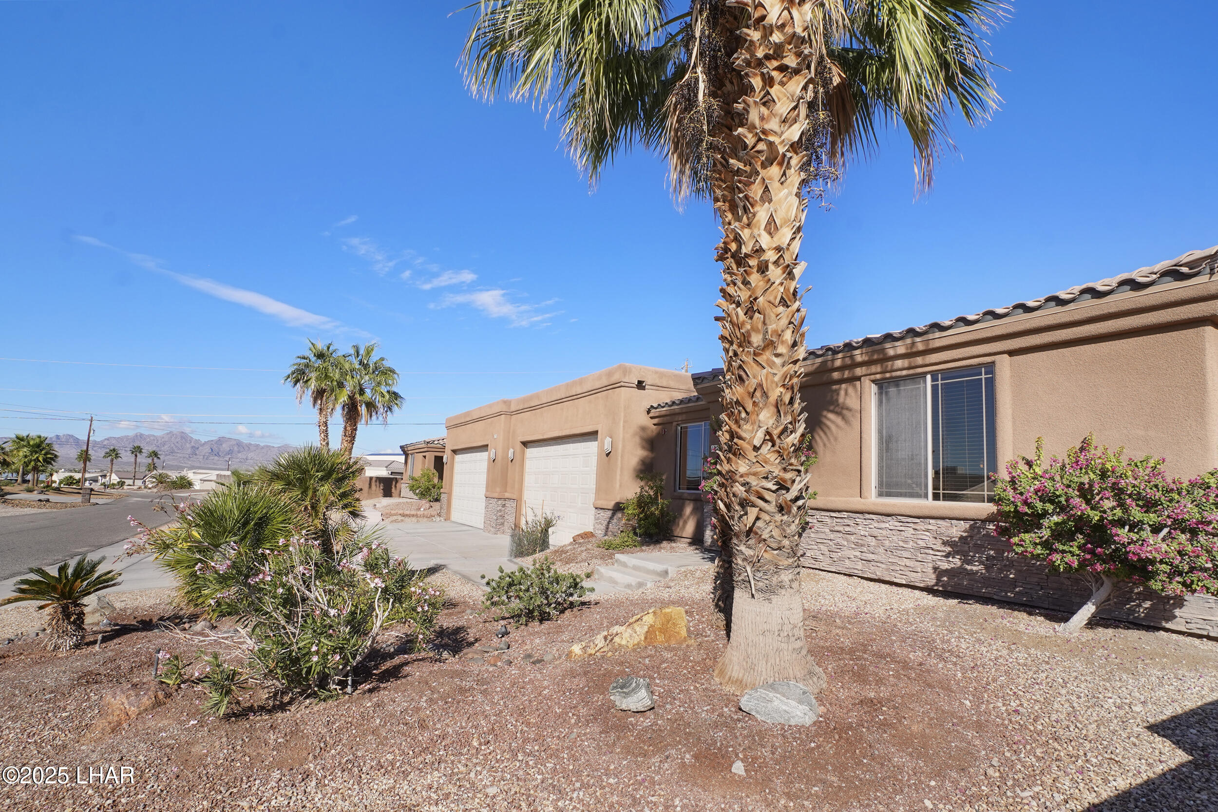 1795 Kirk Dr 101/102