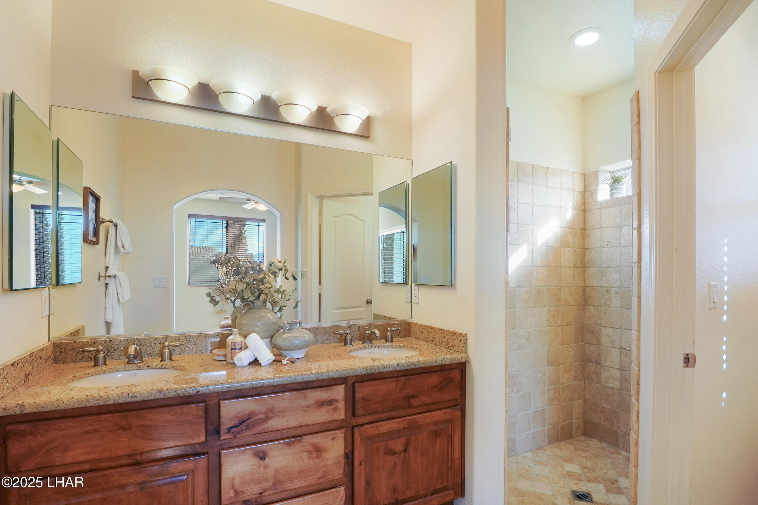 1795 Kirk Dr 101/102