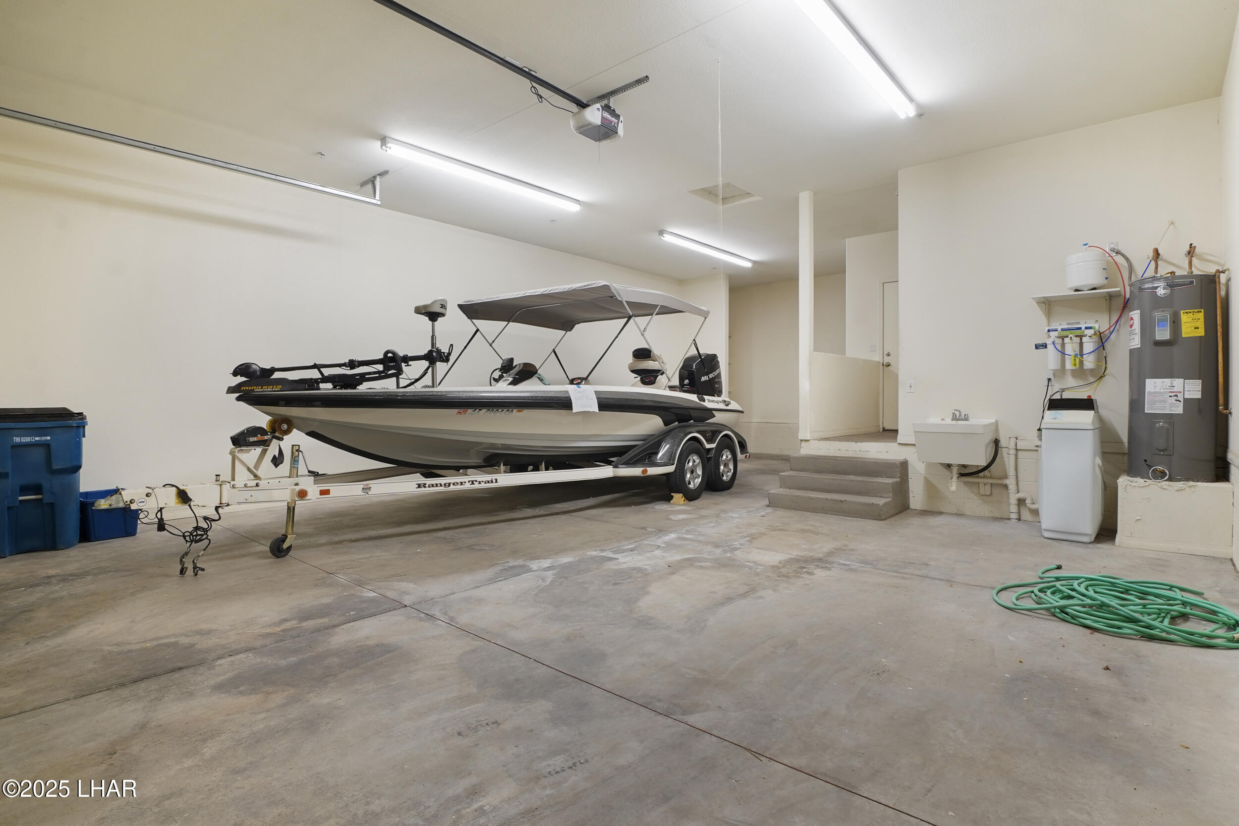 1795 Kirk Dr 101/102