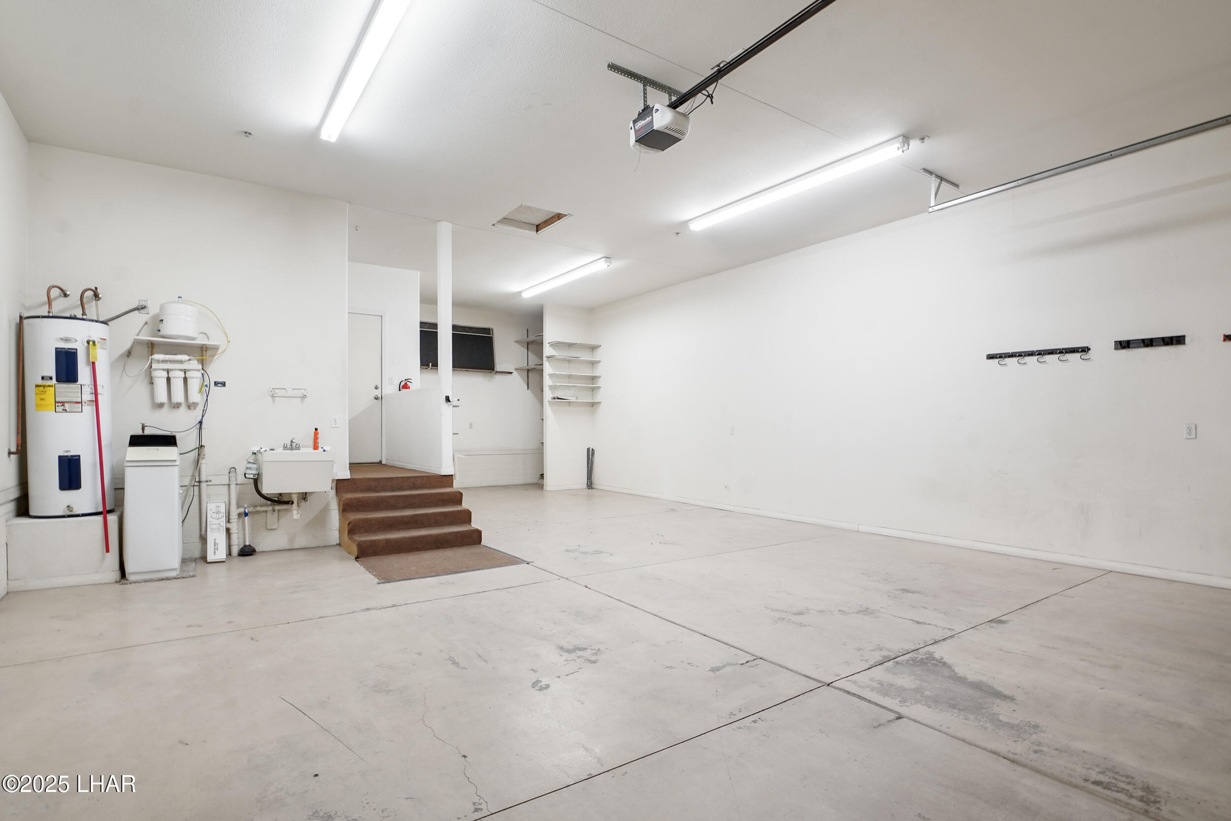 1795 Kirk Dr 101/102