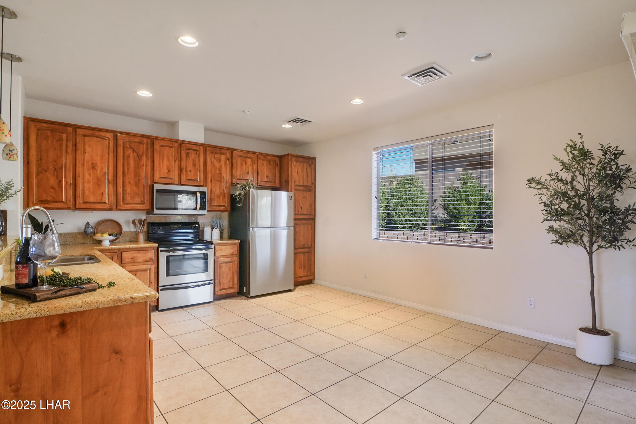 1795 Kirk Dr 101/102