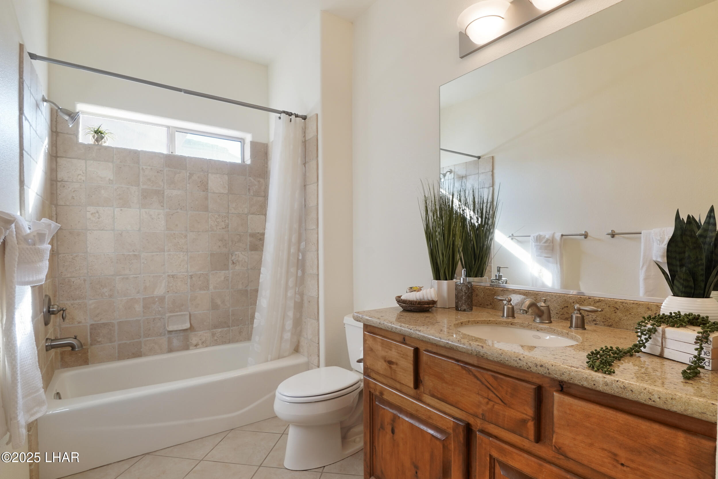 1795 Kirk Dr 101/102