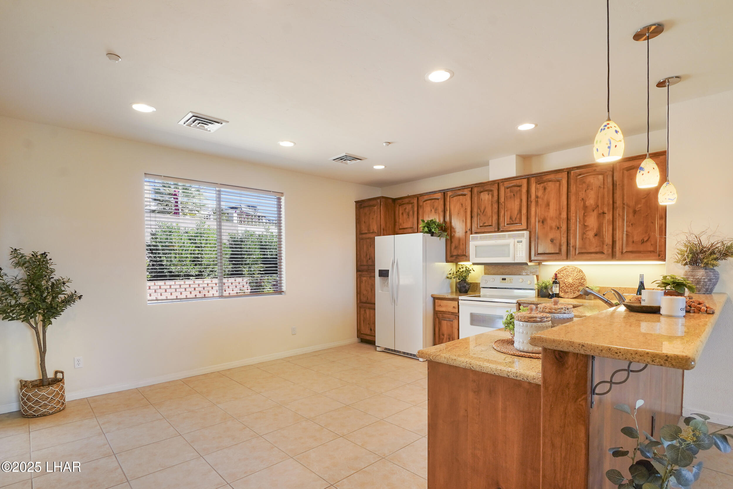 1795 Kirk Dr 101/102