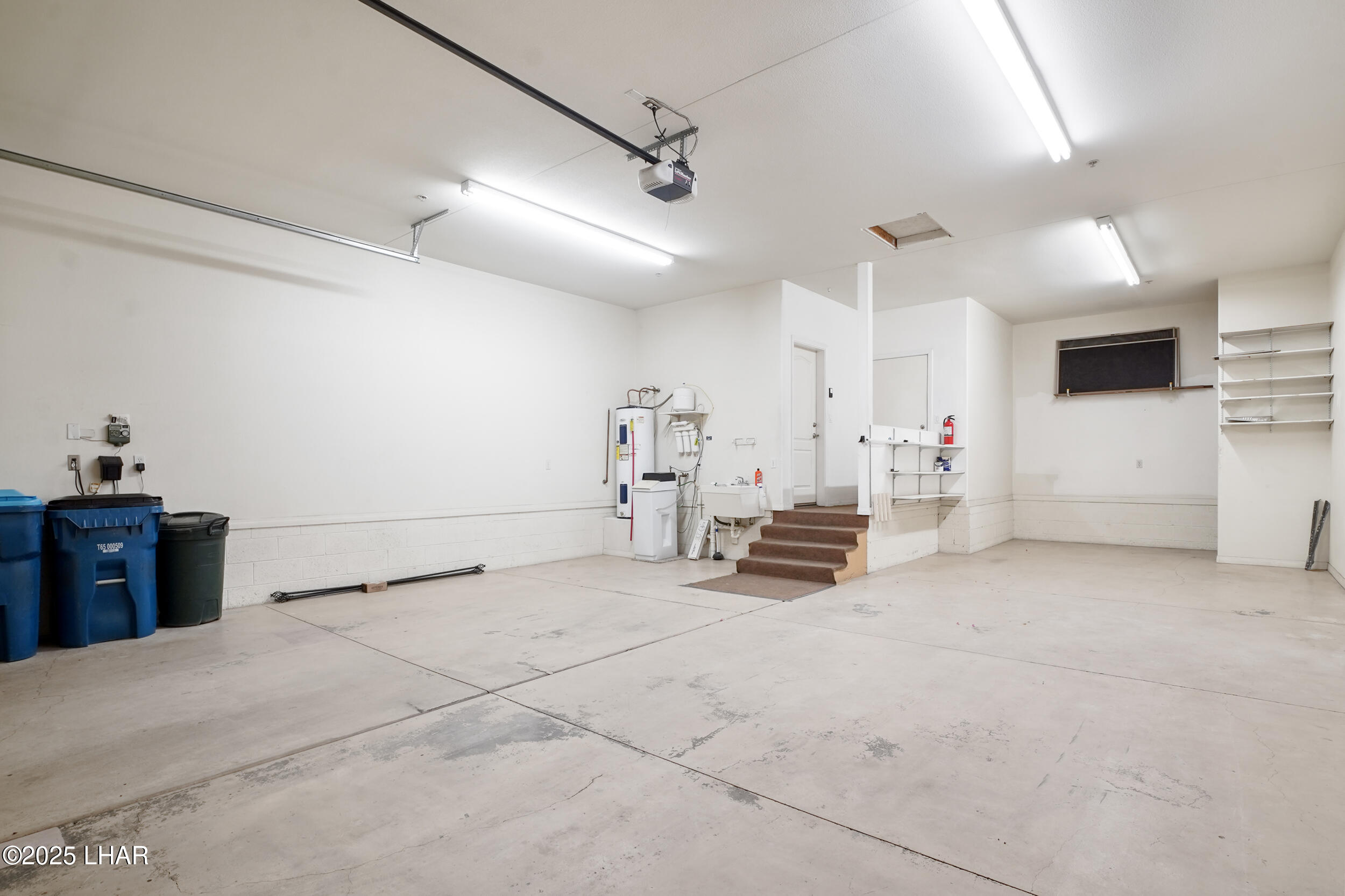 1795 Kirk Dr 101/102