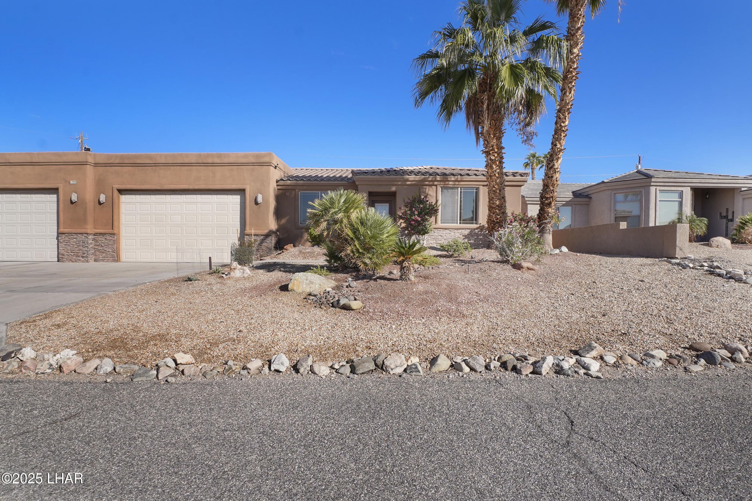 1795 Kirk Dr 101/102