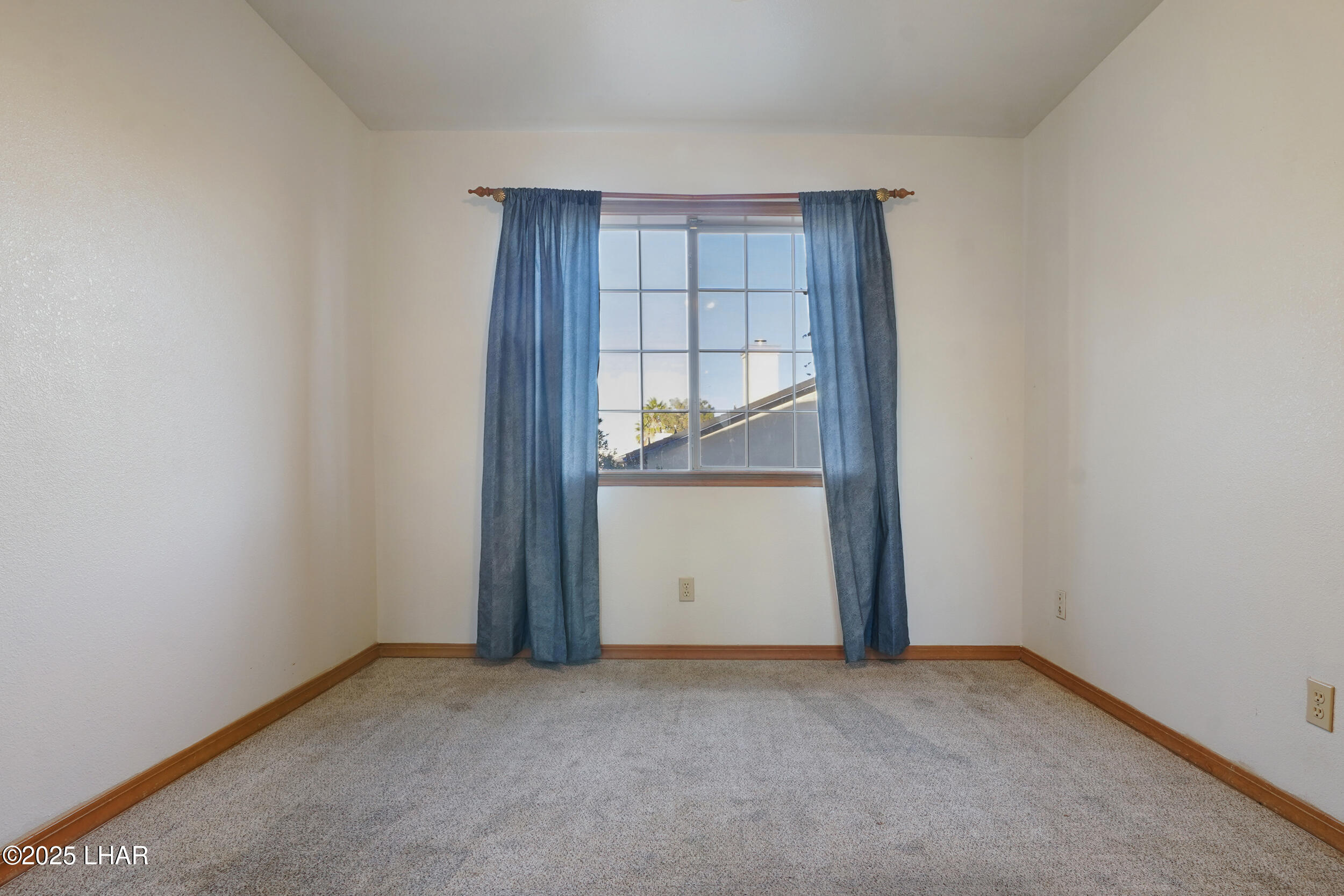 2577 Diamond Spur St