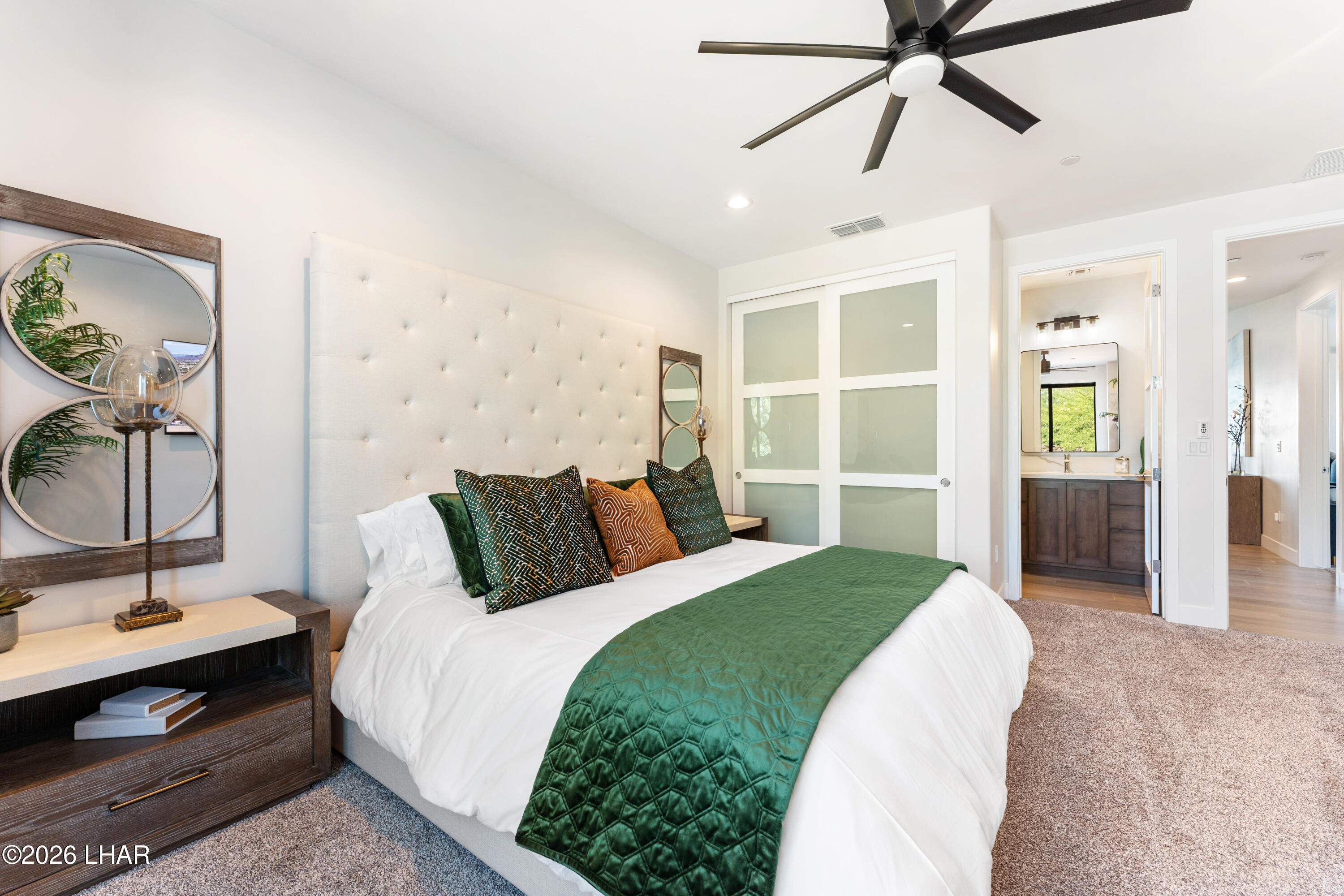 6628 Avienda Desierto Verde