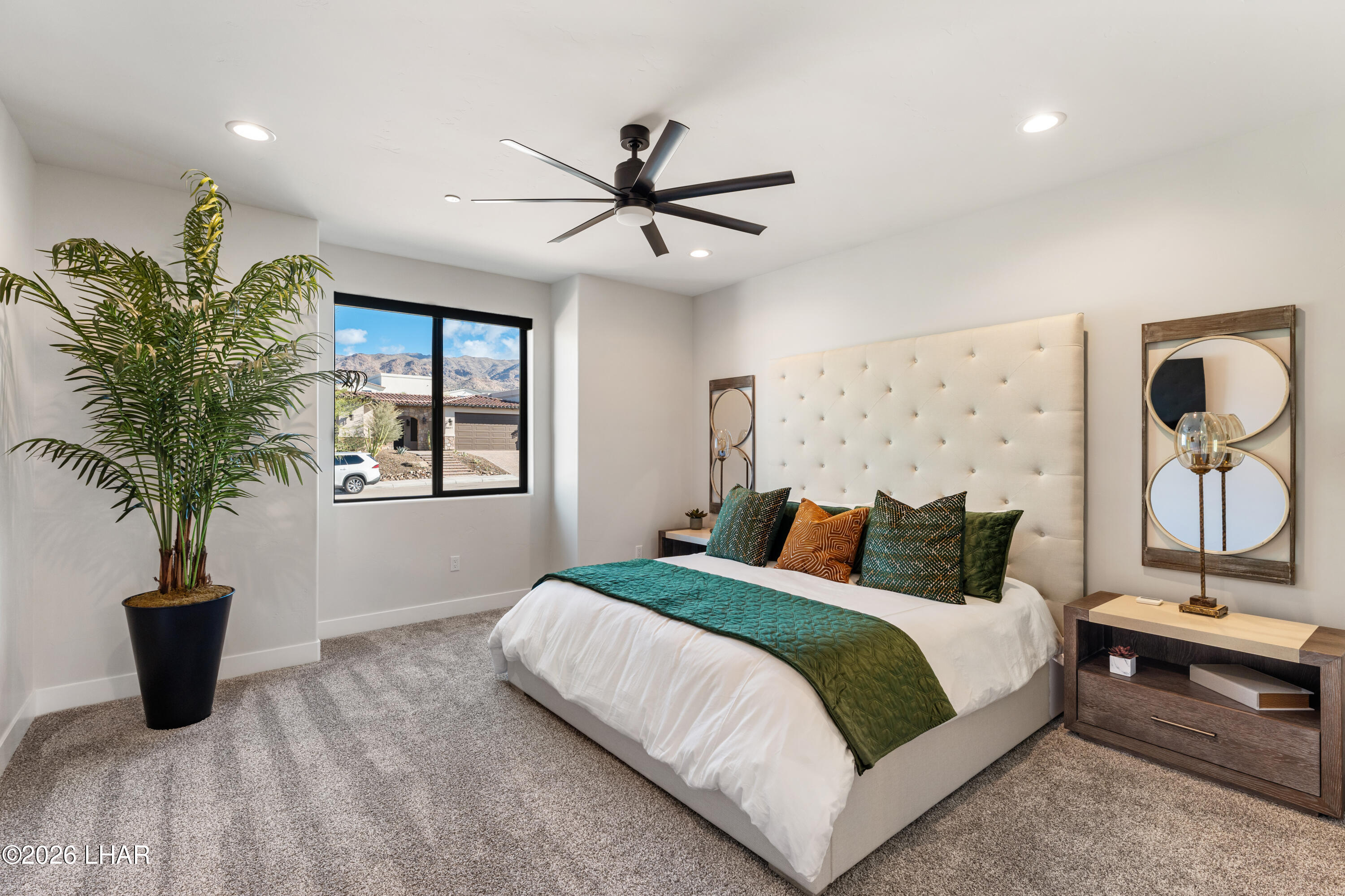 6628 Avienda Desierto Verde