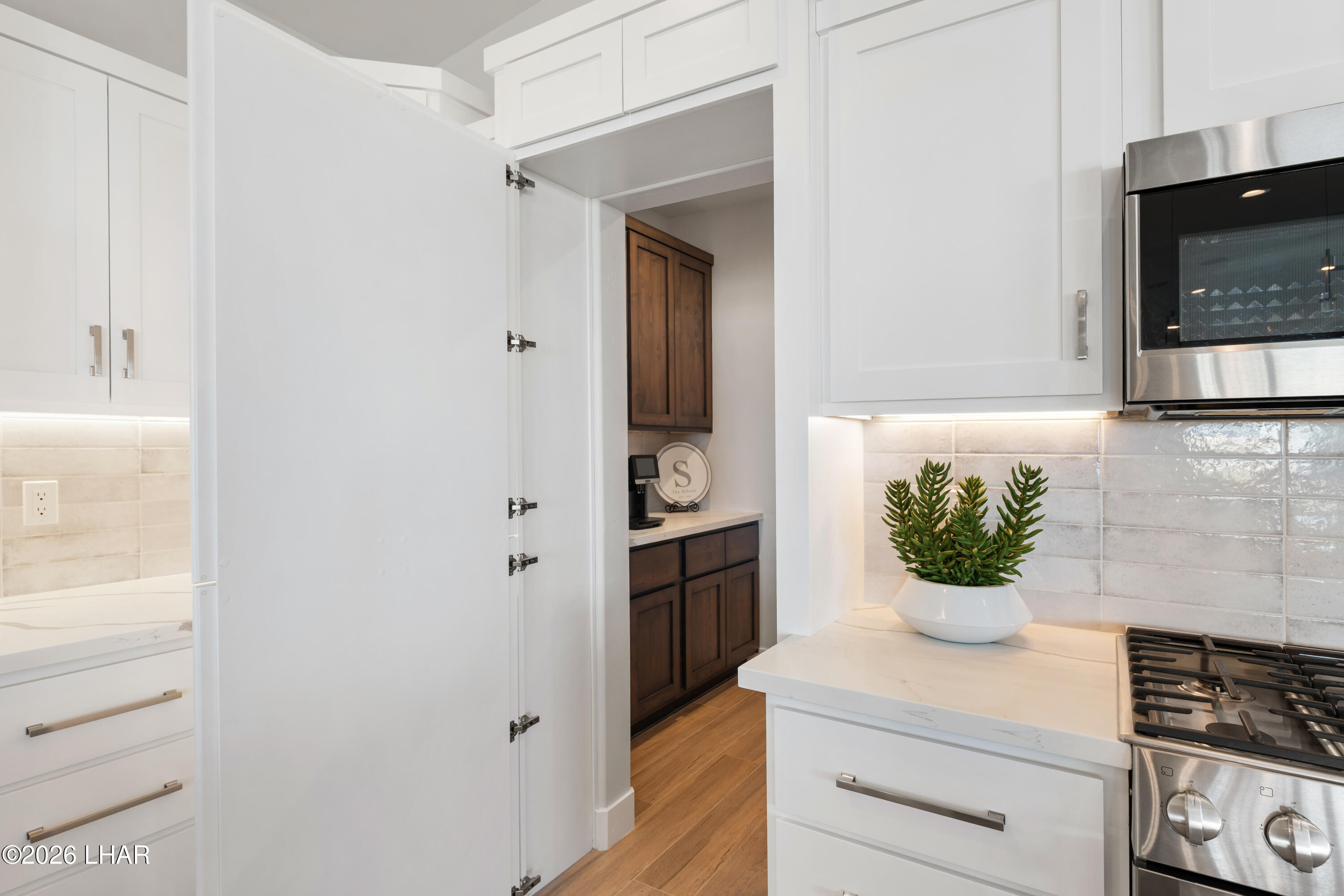 6628 Avienda Desierto Verde