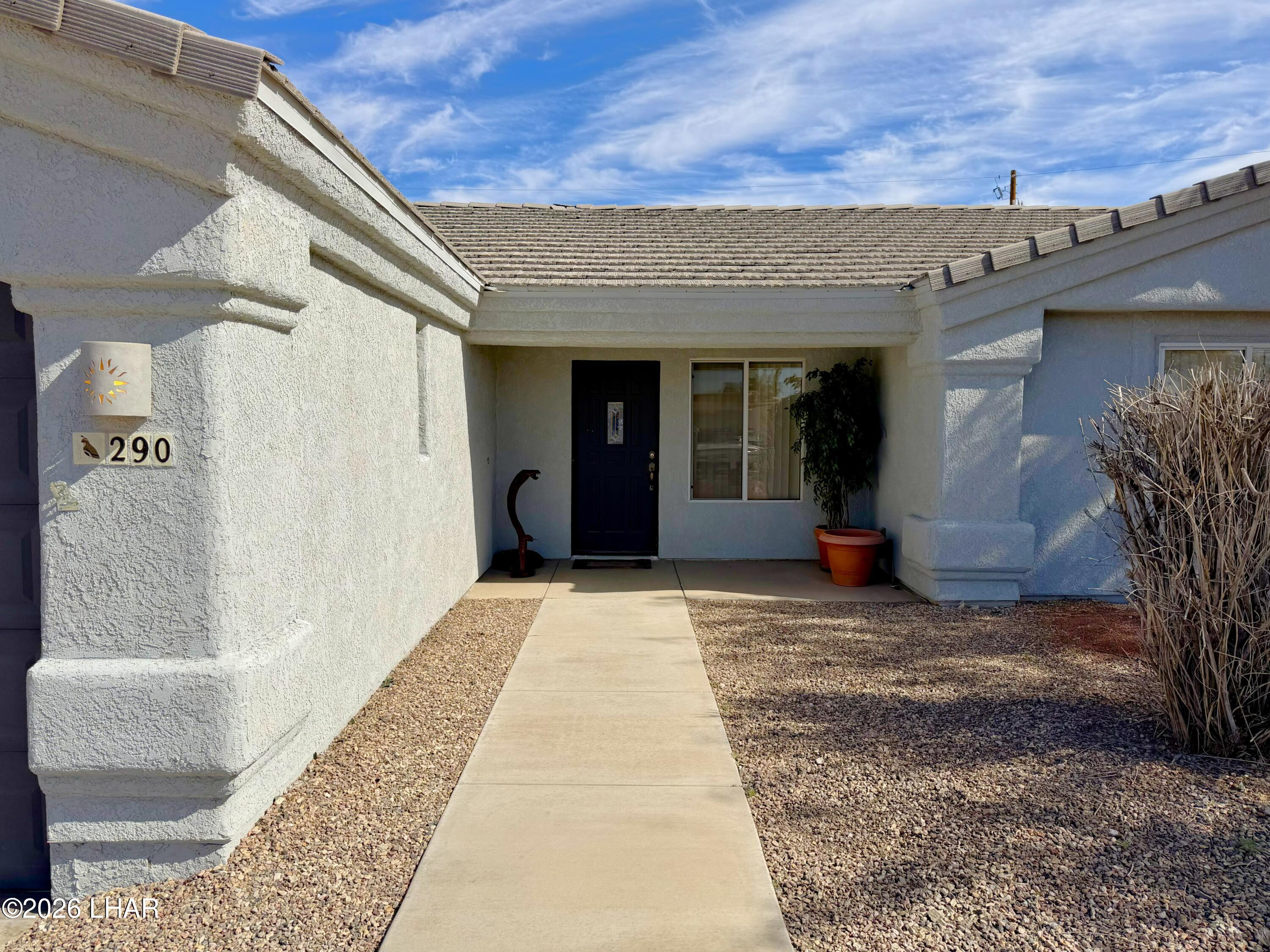 290 Pascaul Ln