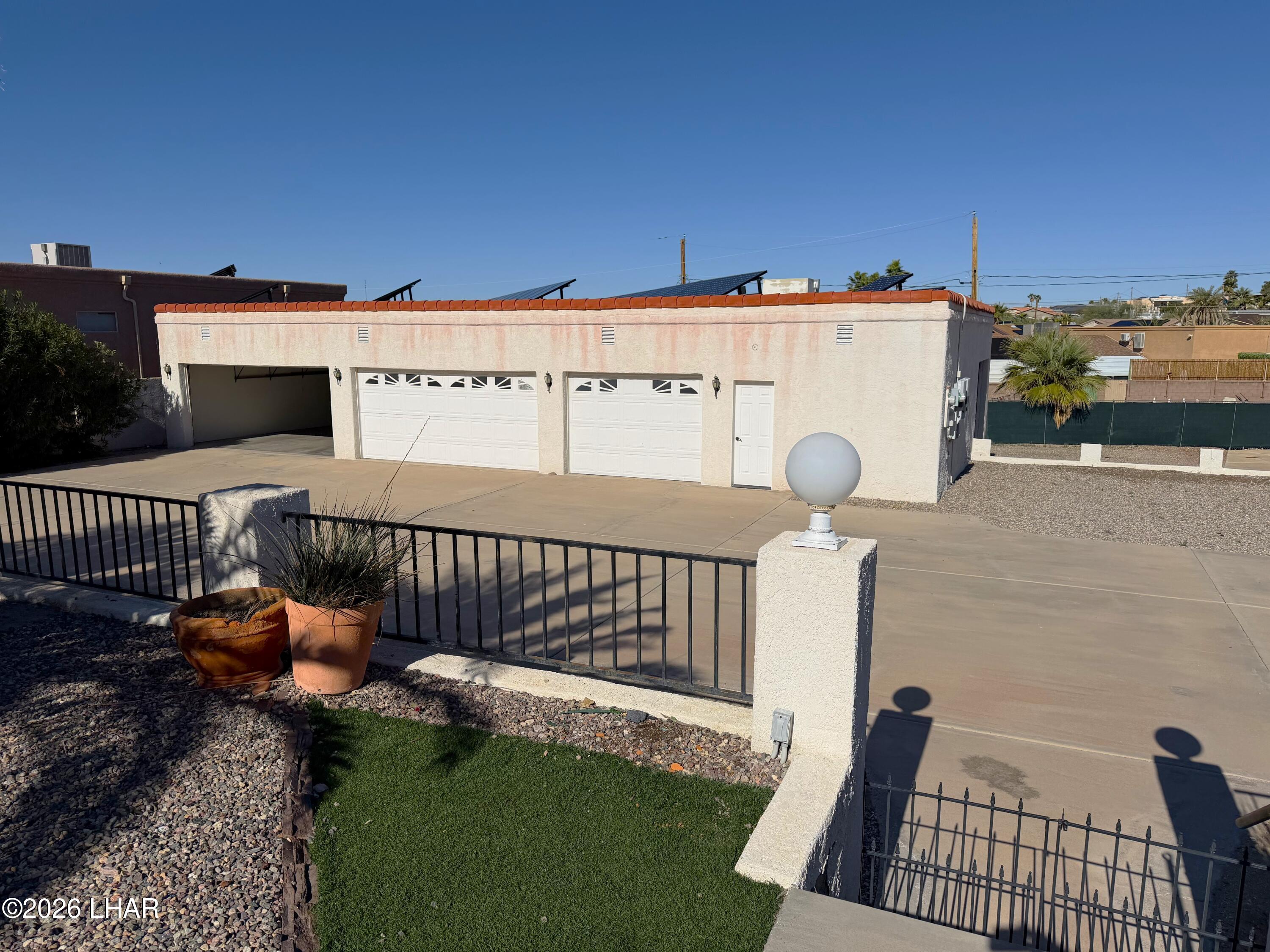 3855 Whaler Dr
