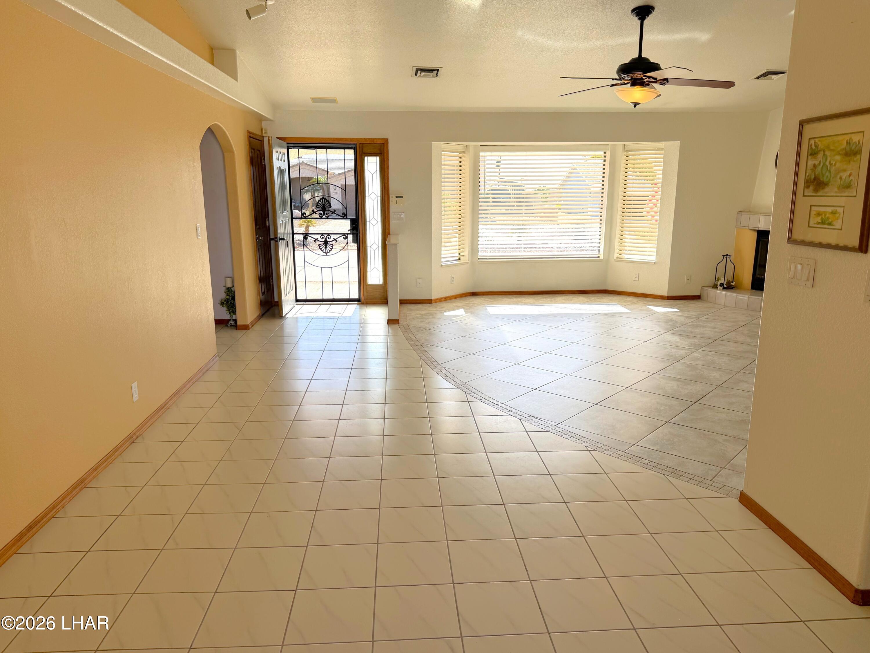 3855 Whaler Dr