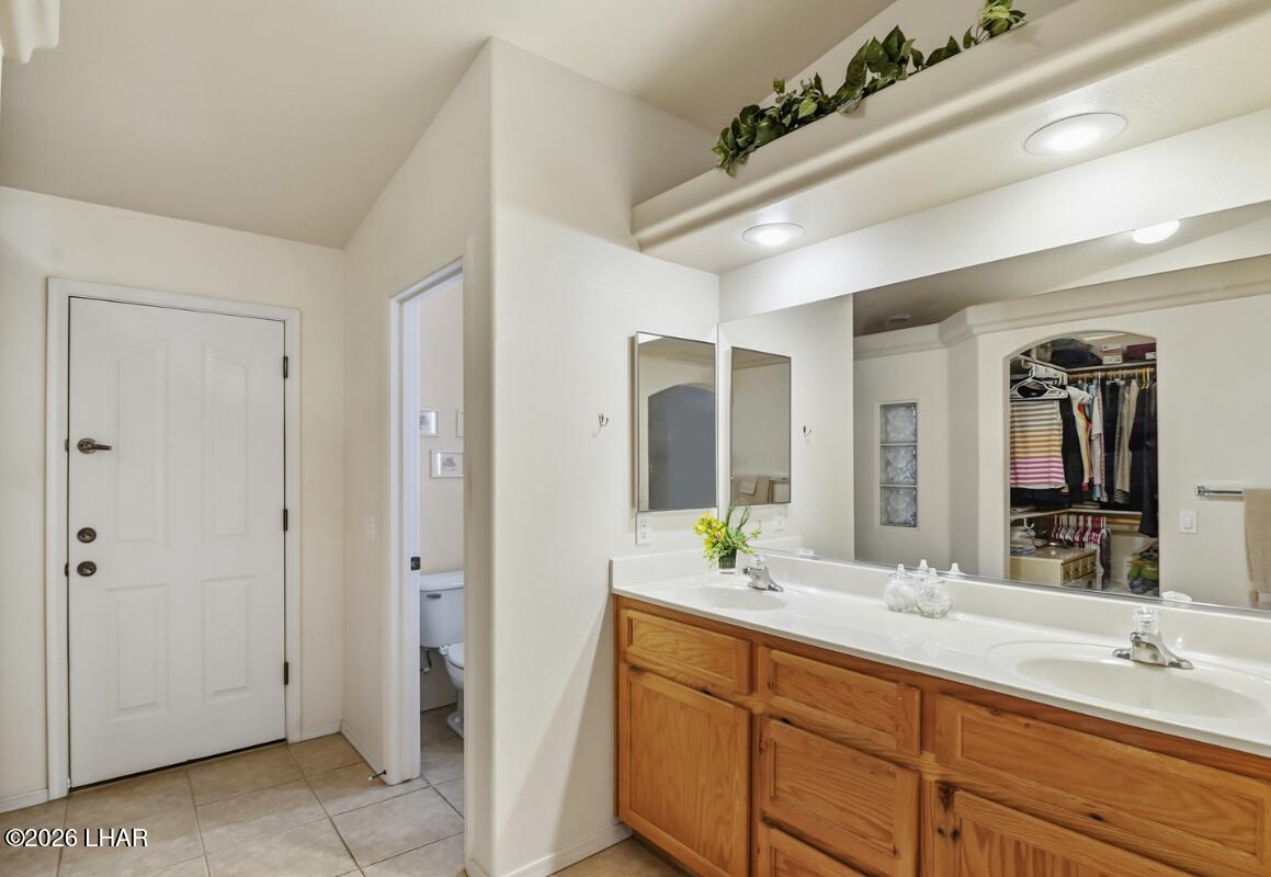 3279 Hidden Valley Dr