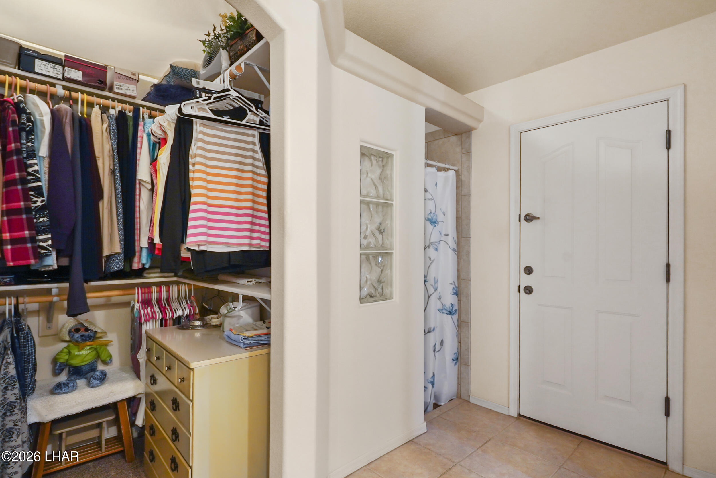 3279 Hidden Valley Dr