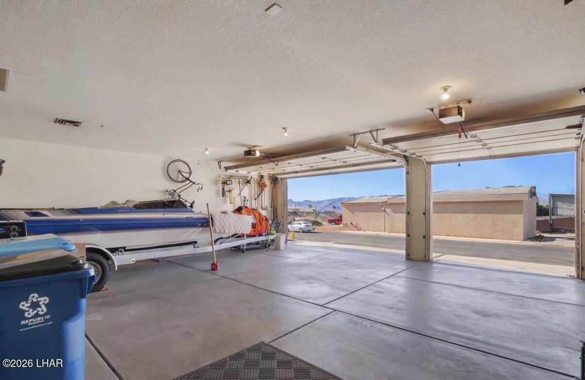 3279 Hidden Valley Dr