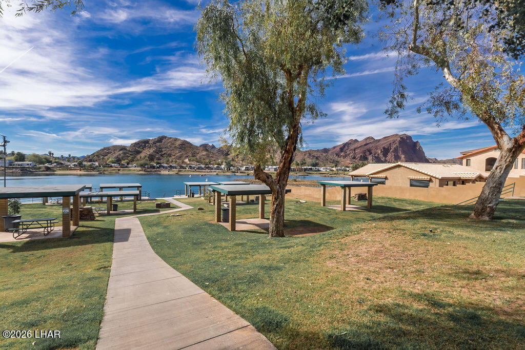 37394 Bighorn Dr